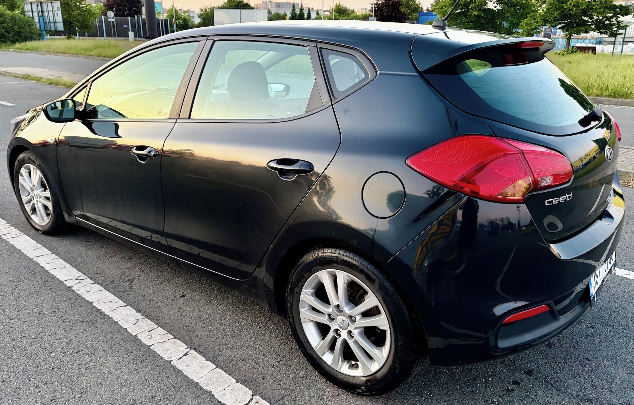 Kia Cee´d, Kia Cee´d 1.6 CRDI Comfort - fotka 6