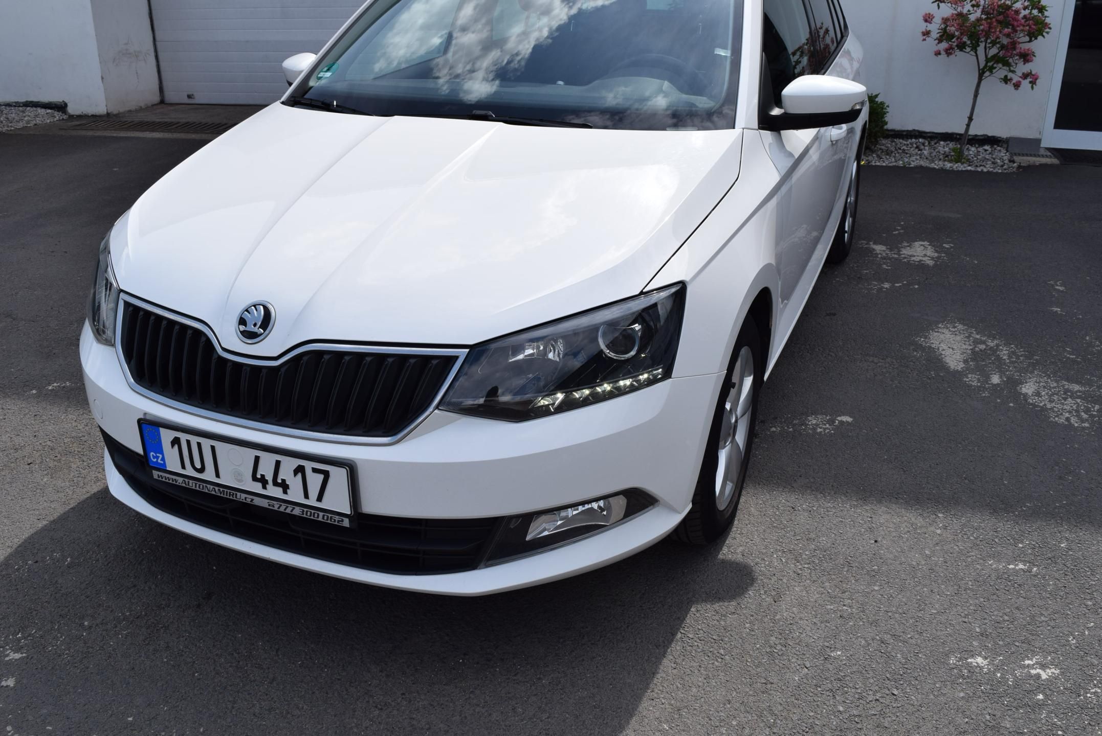 Škoda Fabia, 1.2TSI 66kw STYLE AC TEMPOMAT - fotka 2