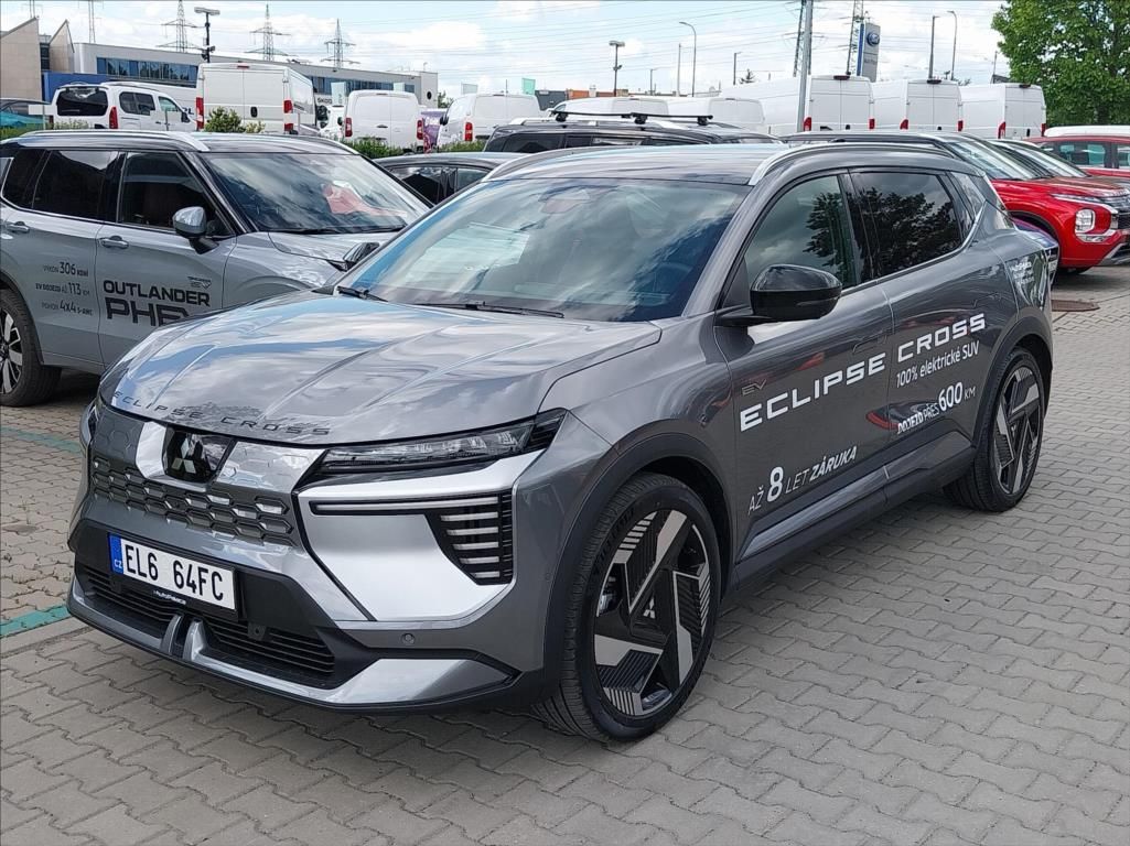 Mitsubishi Eclipse Cross, 160kW / 87kWh  BEV INSTYLE