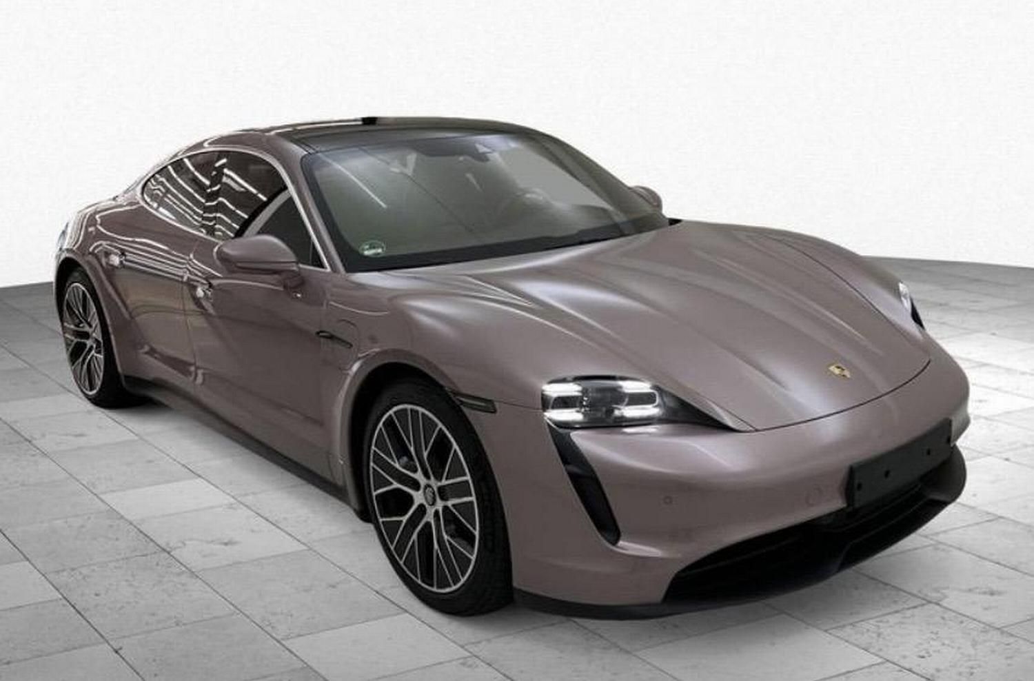 Porsche Taycan, Performancebatterie Plus - fotka 2