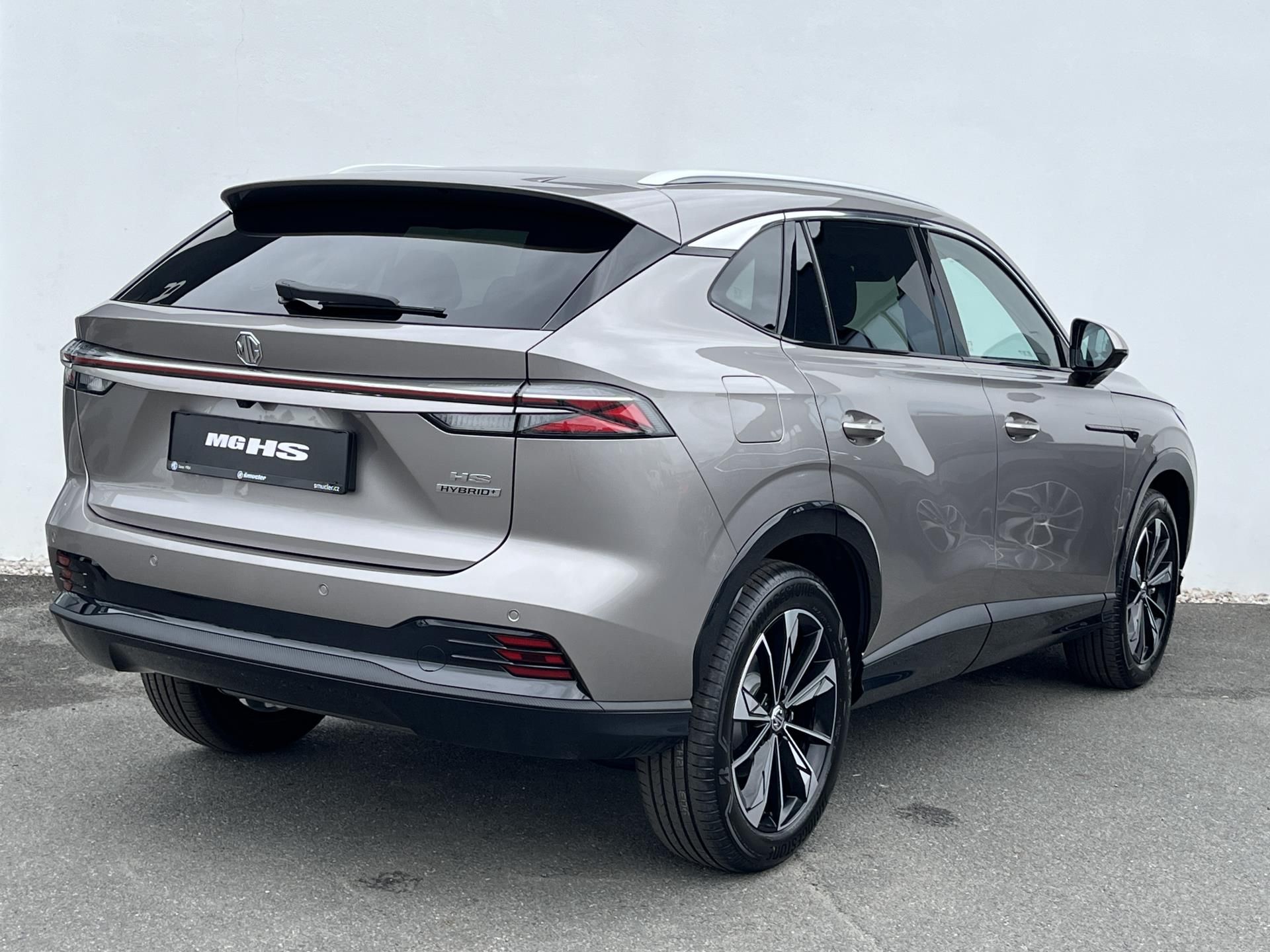 MG HS, 1.5 Hybrid / 165 kW EXCLUSIVE - fotka 4