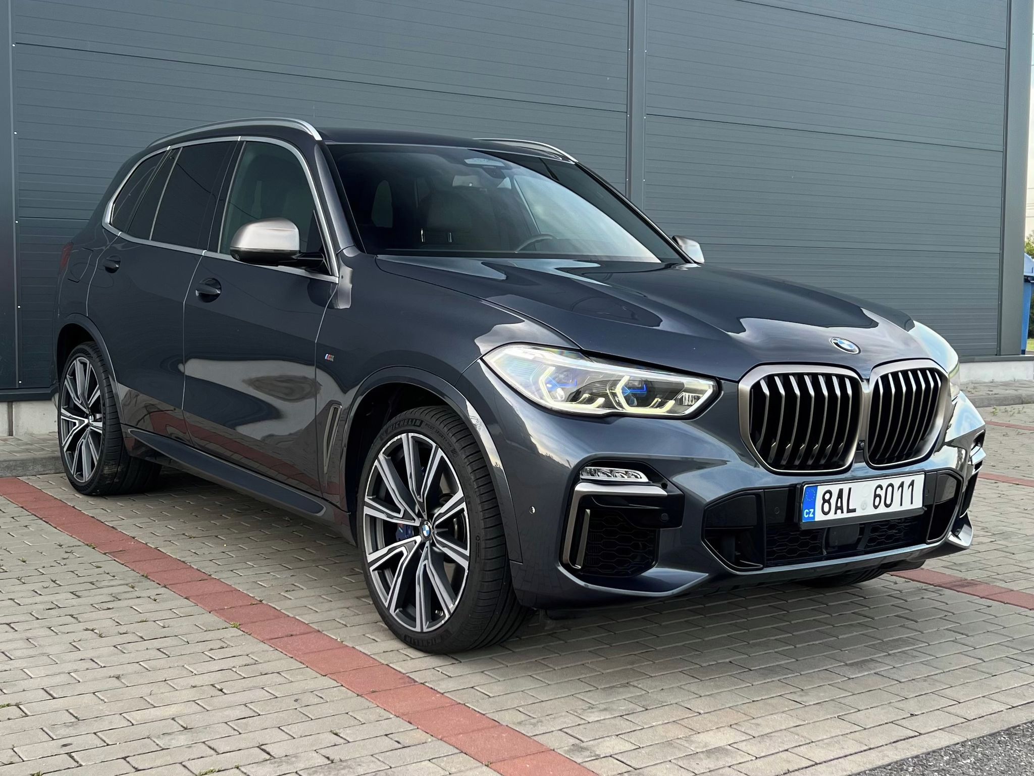 BMW X5, M50d xDrive-TOP STAV - fotka 3
