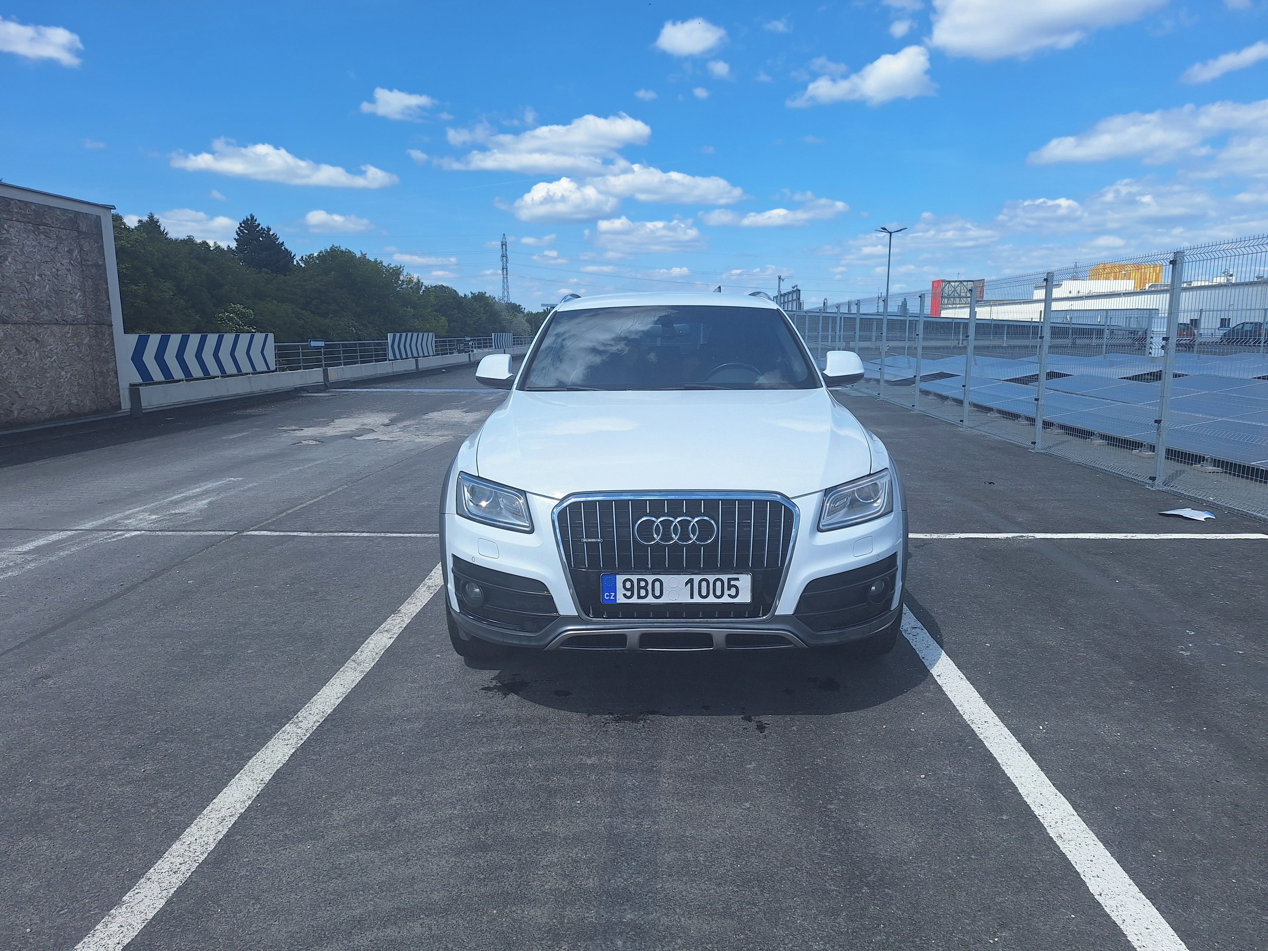 Audi Q5 - fotka 3