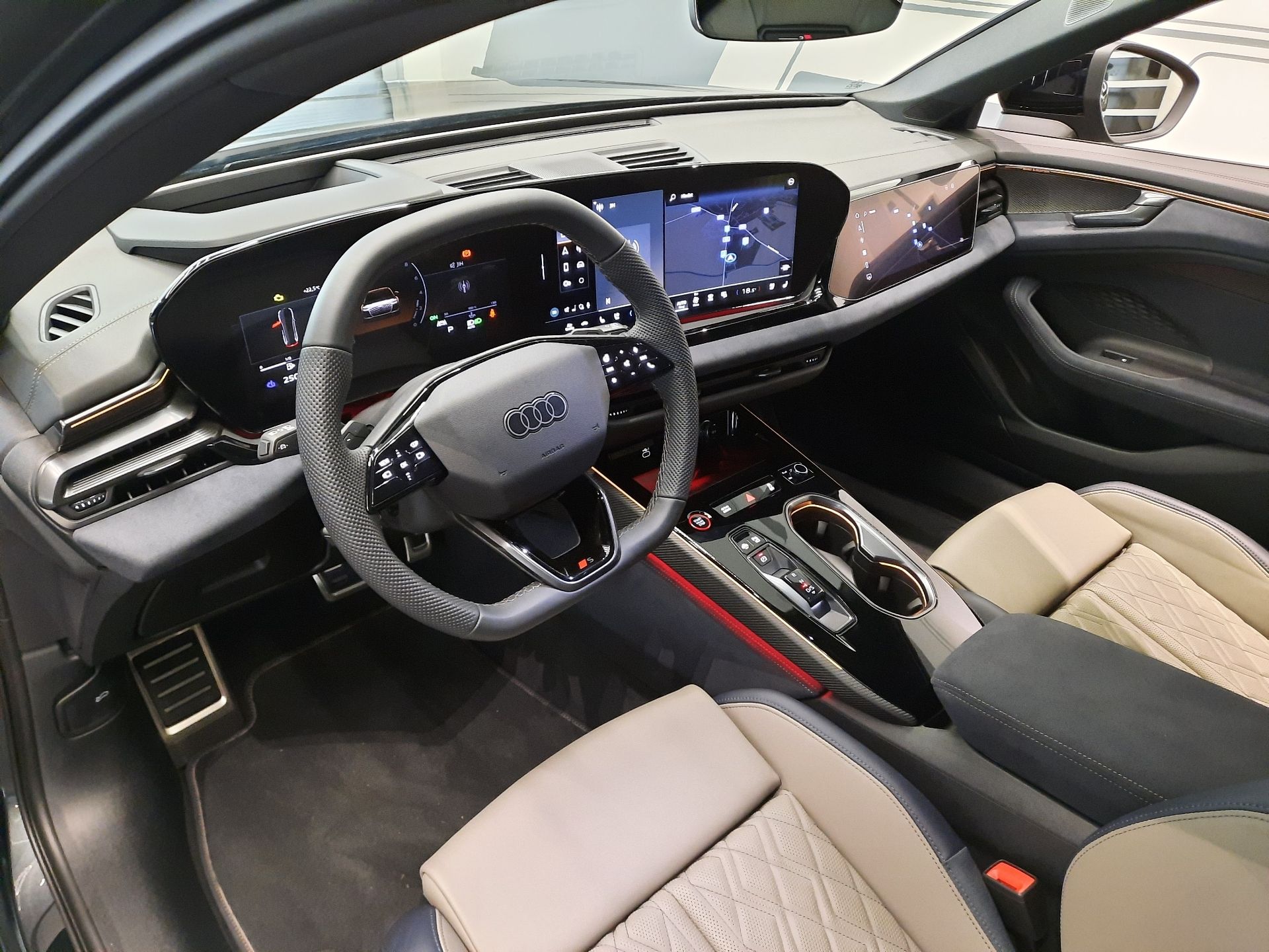 Audi A6 Avant, 3.0 TFSI quattro (270kW/367k), - fotka 6