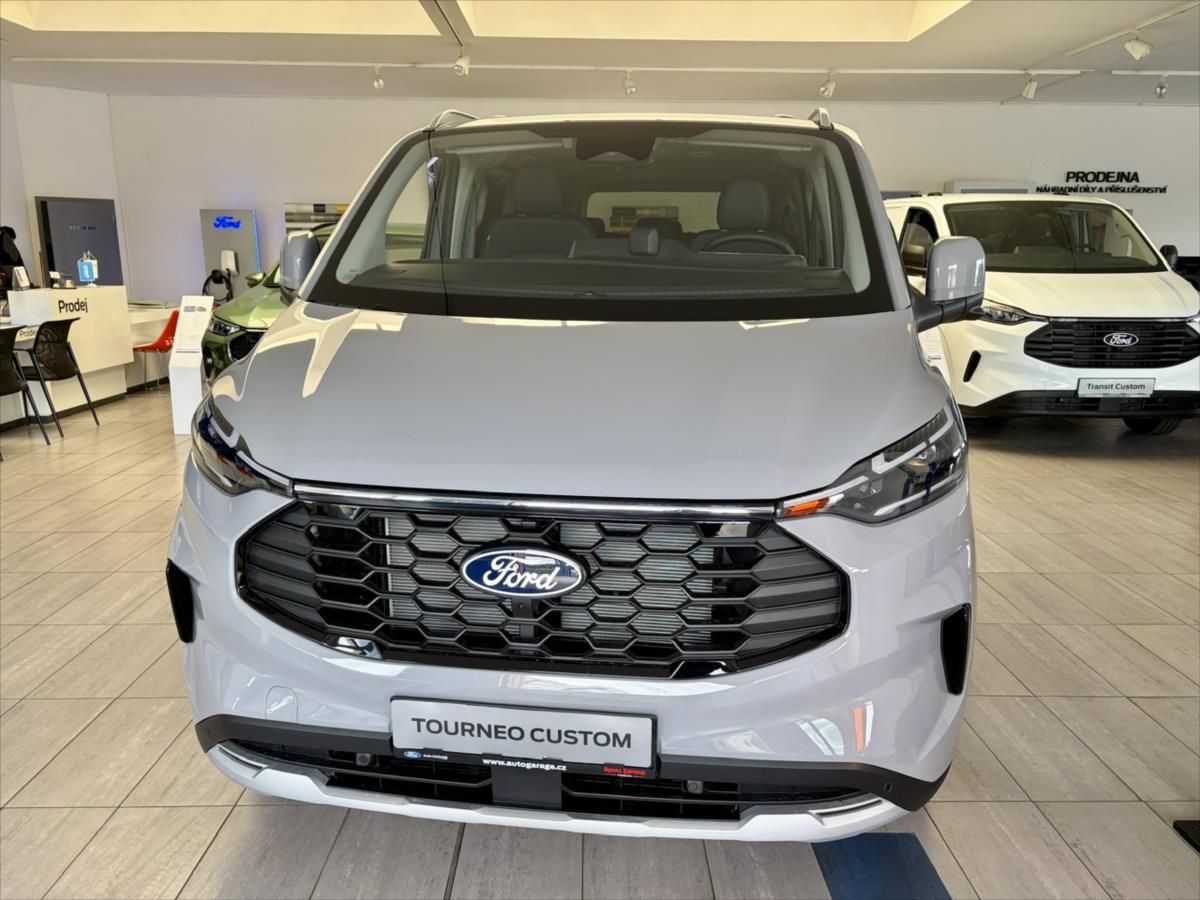 Ford Tourneo Custom, 2,0 ACTIVE L1 - fotka 2