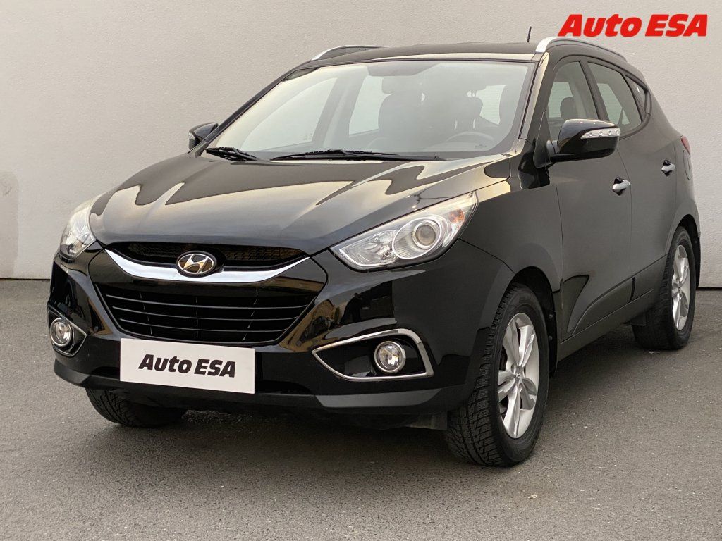 Hyundai ix35, 2.0 i,AT - fotka 3