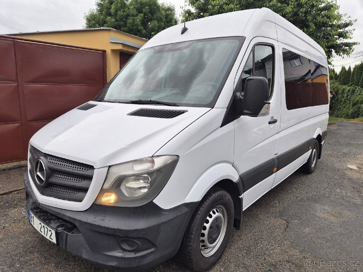 Mercedes-Benz Sprinter, 9 mist +plošina pro vozík - fotka 3