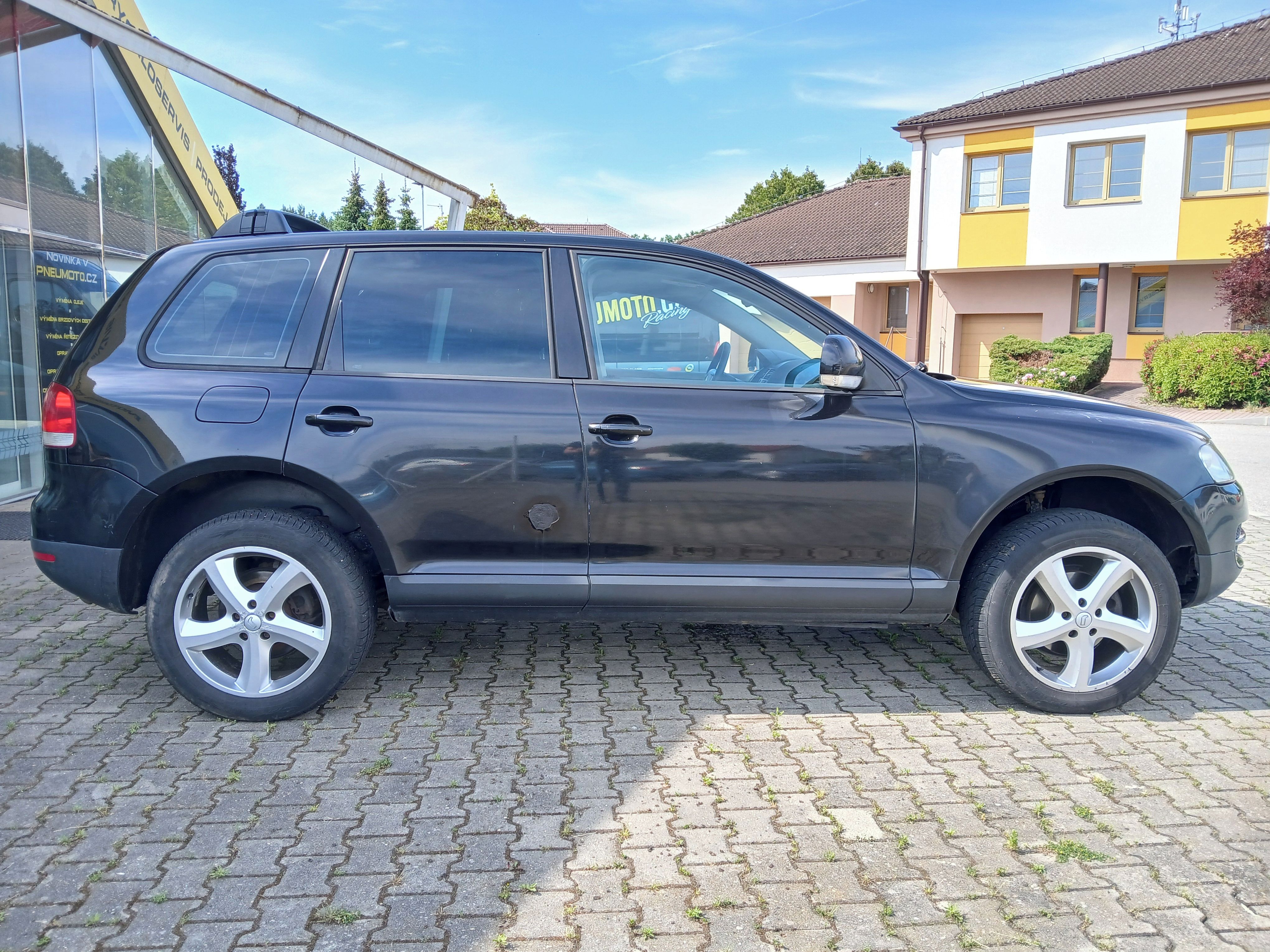 Volkswagen Touareg, R5 TDI, 128kW, Manuál - fotka 6