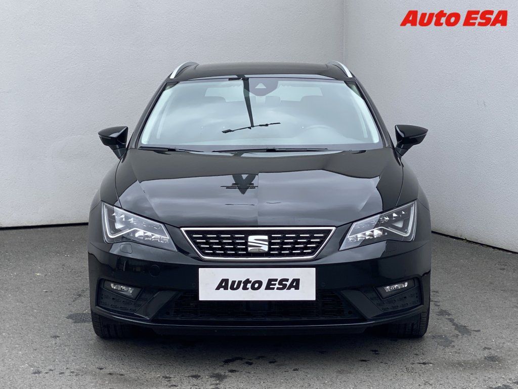 Seat Leon, 2.0 TDi,Ecellence,DSG,LED - fotka 2