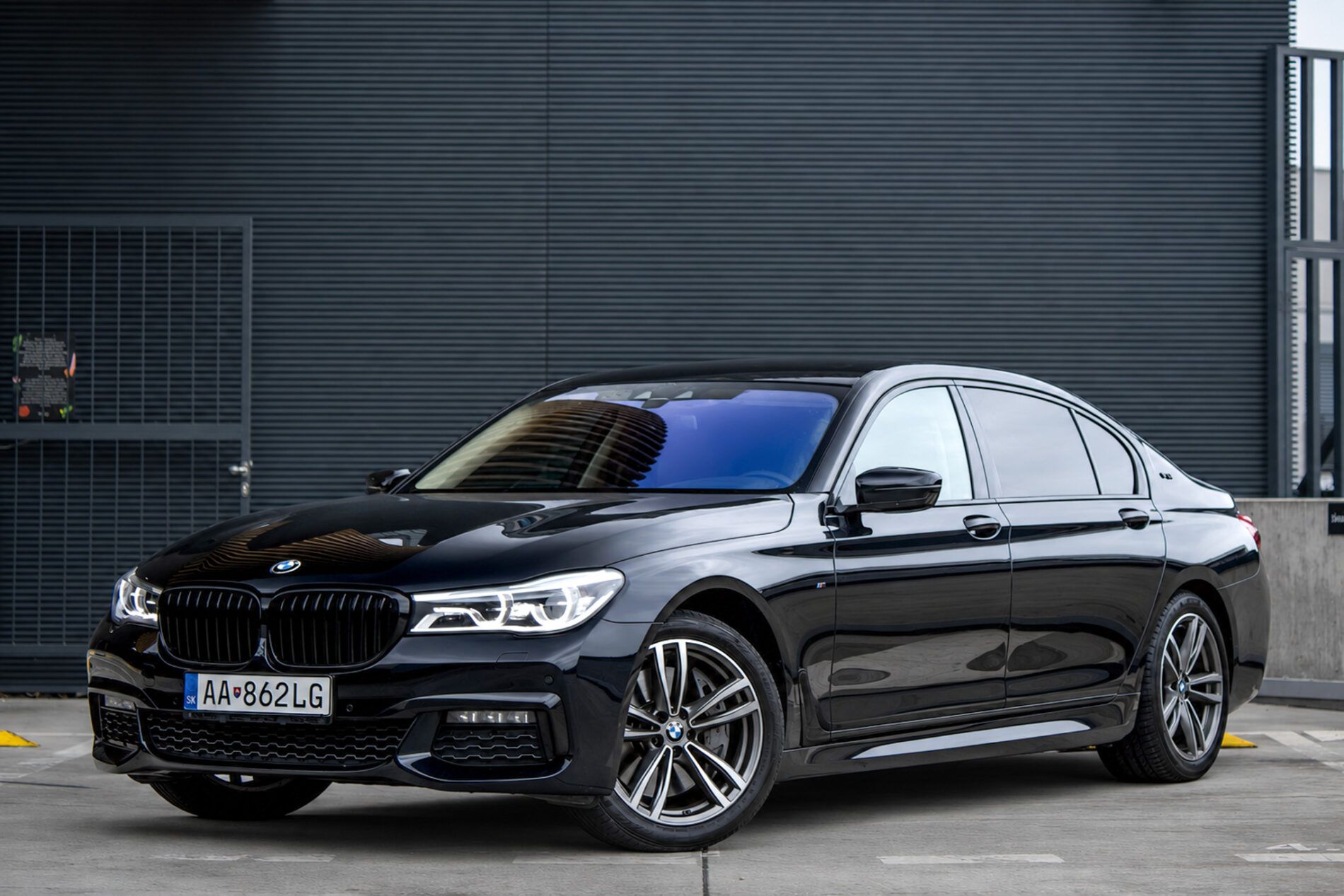 BMW, rad 7