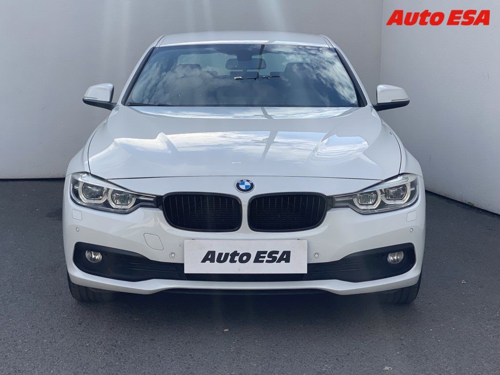 BMW Řada 3, 2.0 xD,AT,LED,kůže - fotka 2