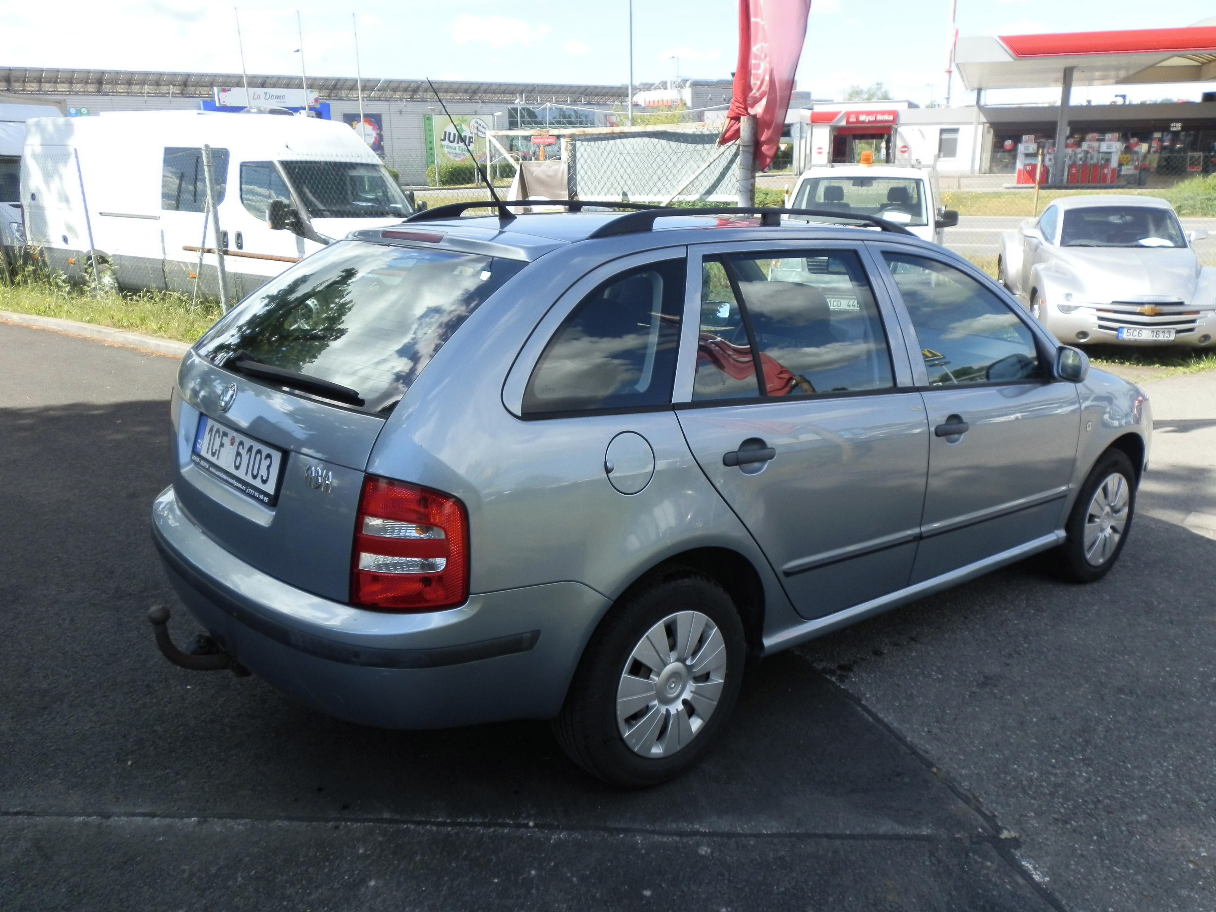 Škoda Fabia, 1,4i AUTOMAT - fotka 5