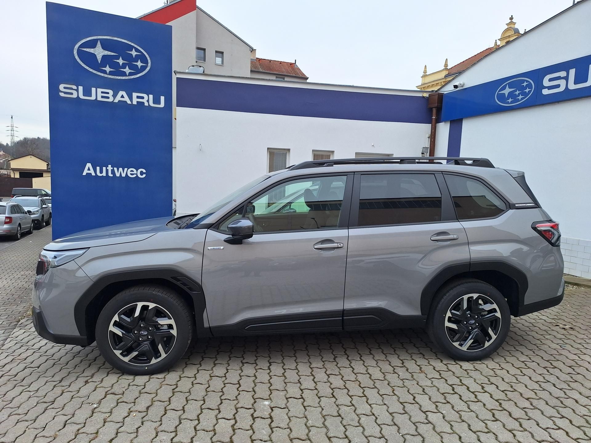 Subaru Forester, Comfort s NAVI -100.000 Kč - fotka 2