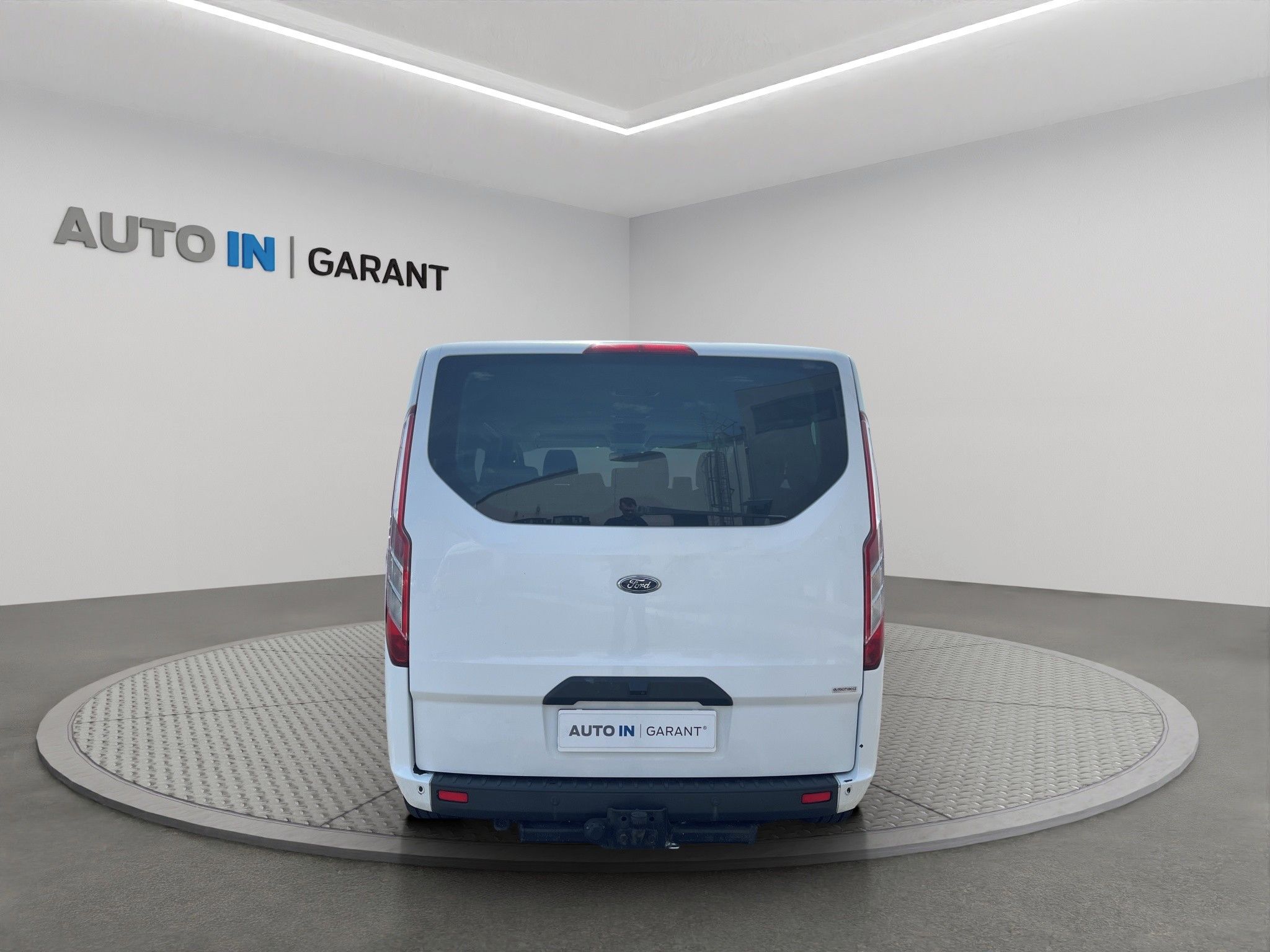 Ford Tourneo Custom, L1 2.2 TDCi 114kW, Tažné - fotka 6