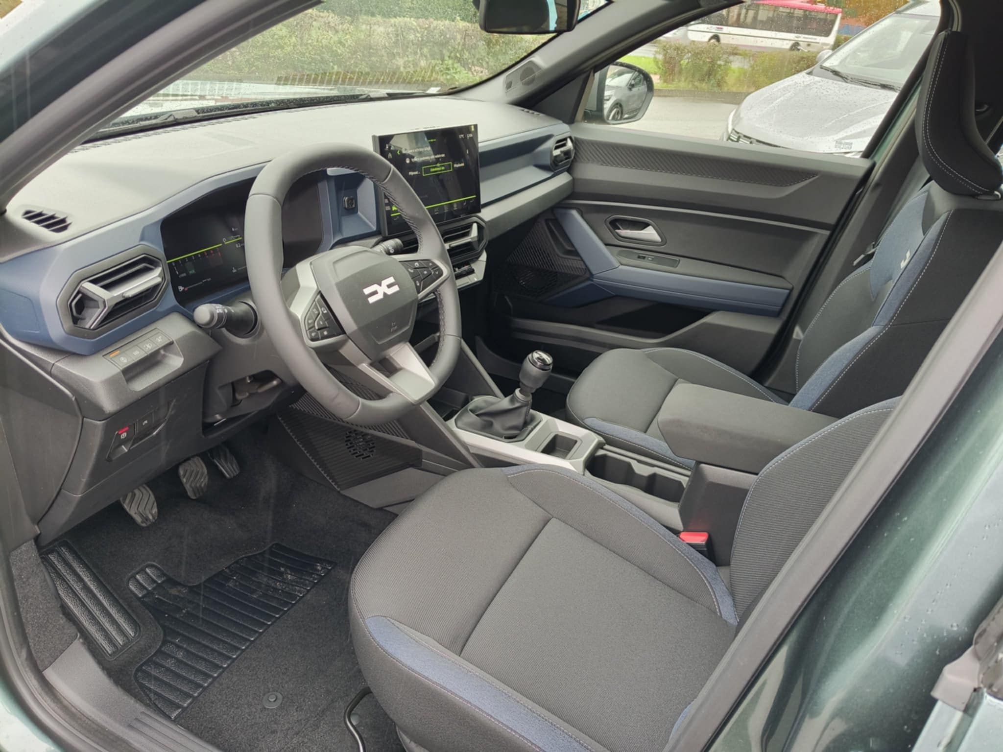 Dacia Bigster, journey mild hybrid-G 140 - fotka 5