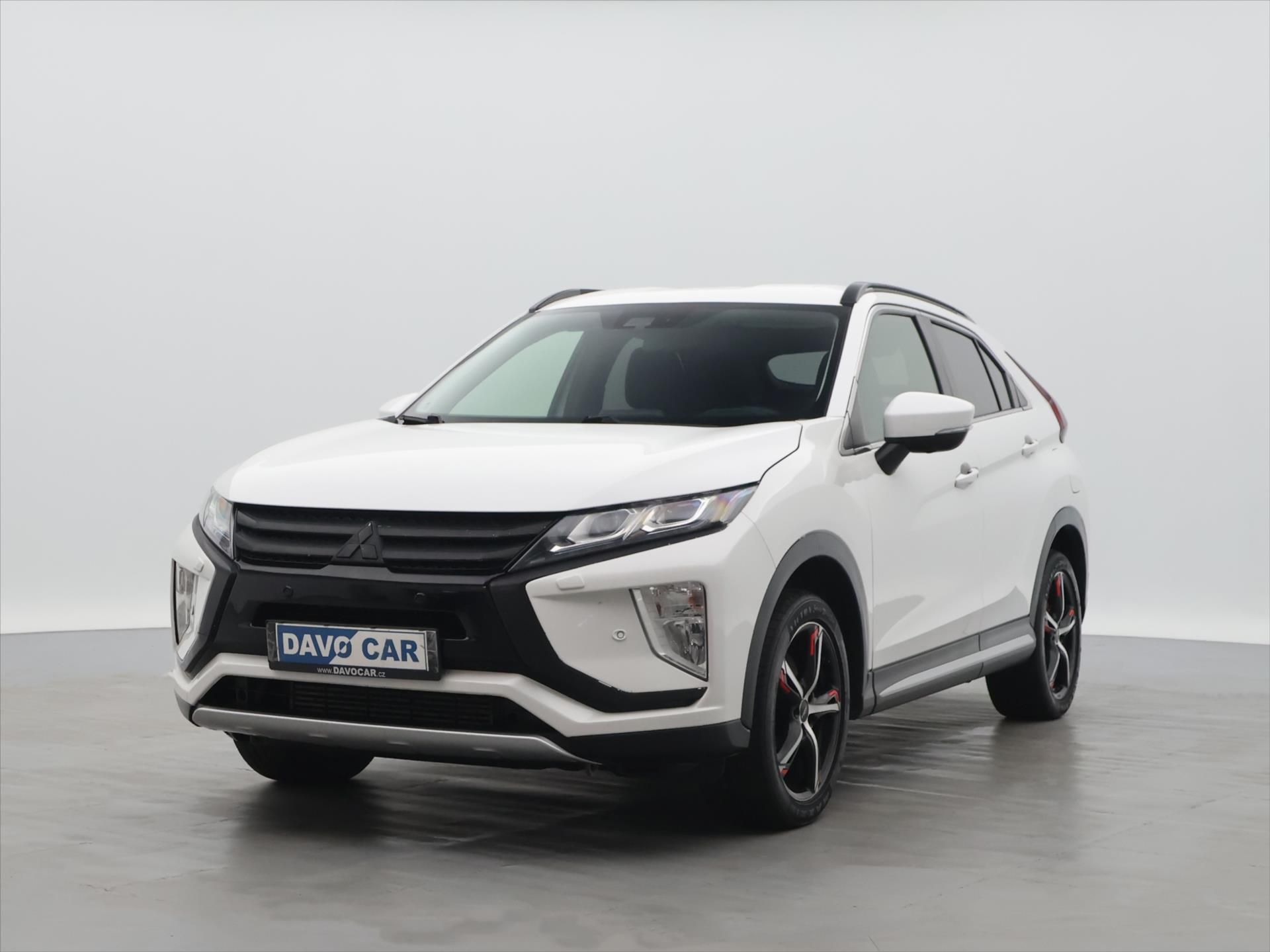Mitsubishi Eclipse Cross, 1.5 T-MIVEC 120kW Intense CVT - fotka 3
