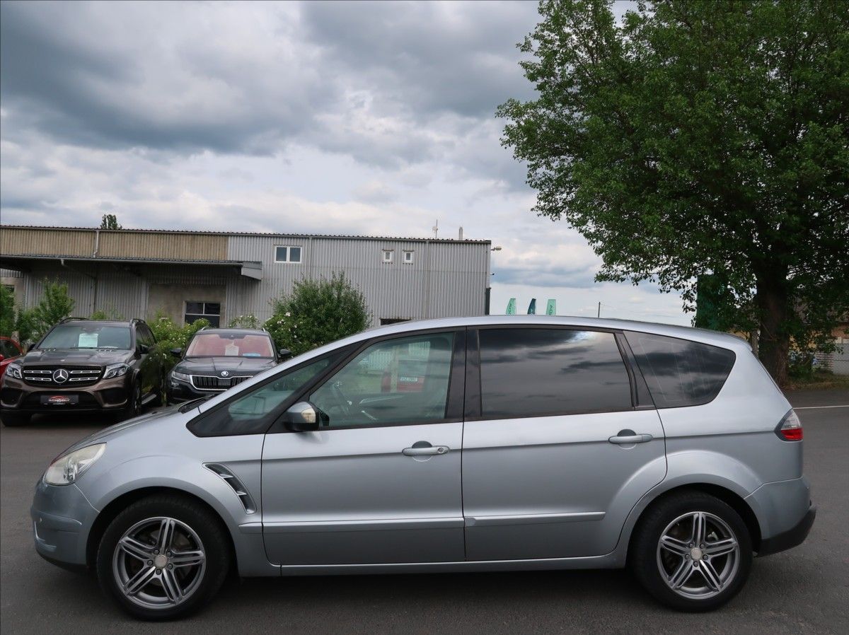 Ford S-MAX, 2,0 TDCi,103kW,Aut.klima - fotka 6