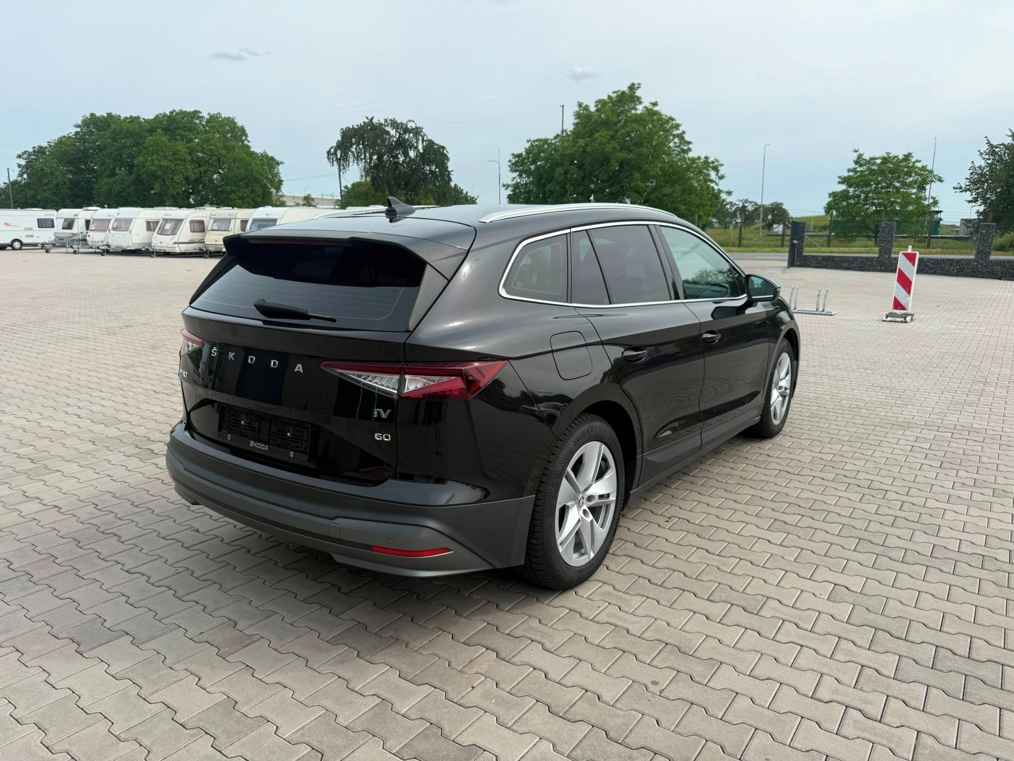 Škoda Enyaq, SOH 90% Odpočet DPH - fotka 5