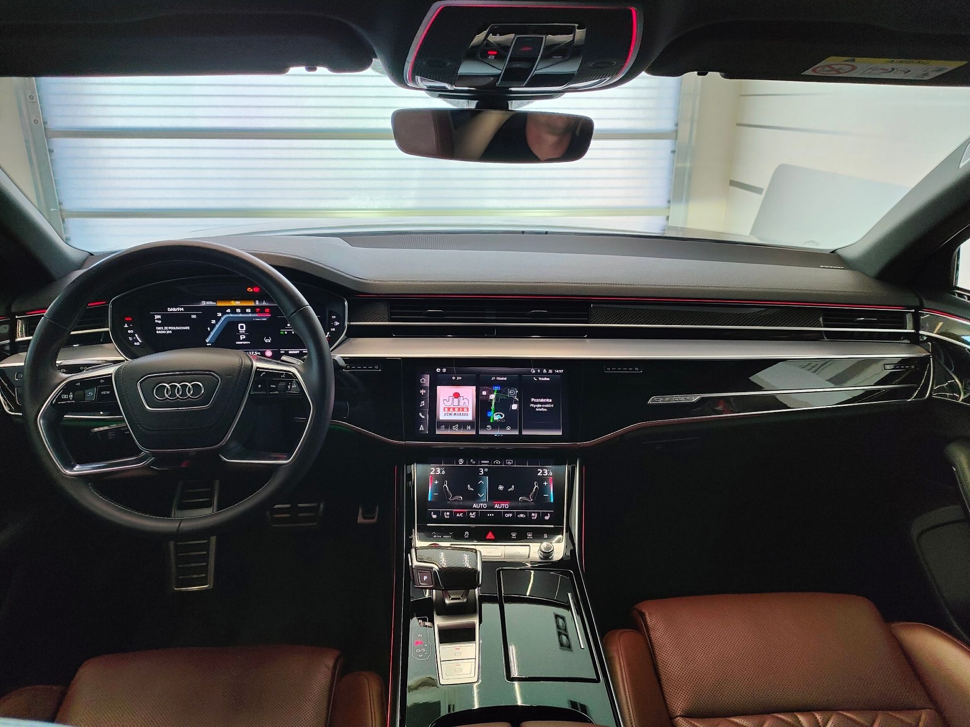 Audi S8, 4.0 TFSI quattro (420kW/572k) - fotka 5