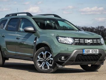 Prodám v záruce Dacia Duster