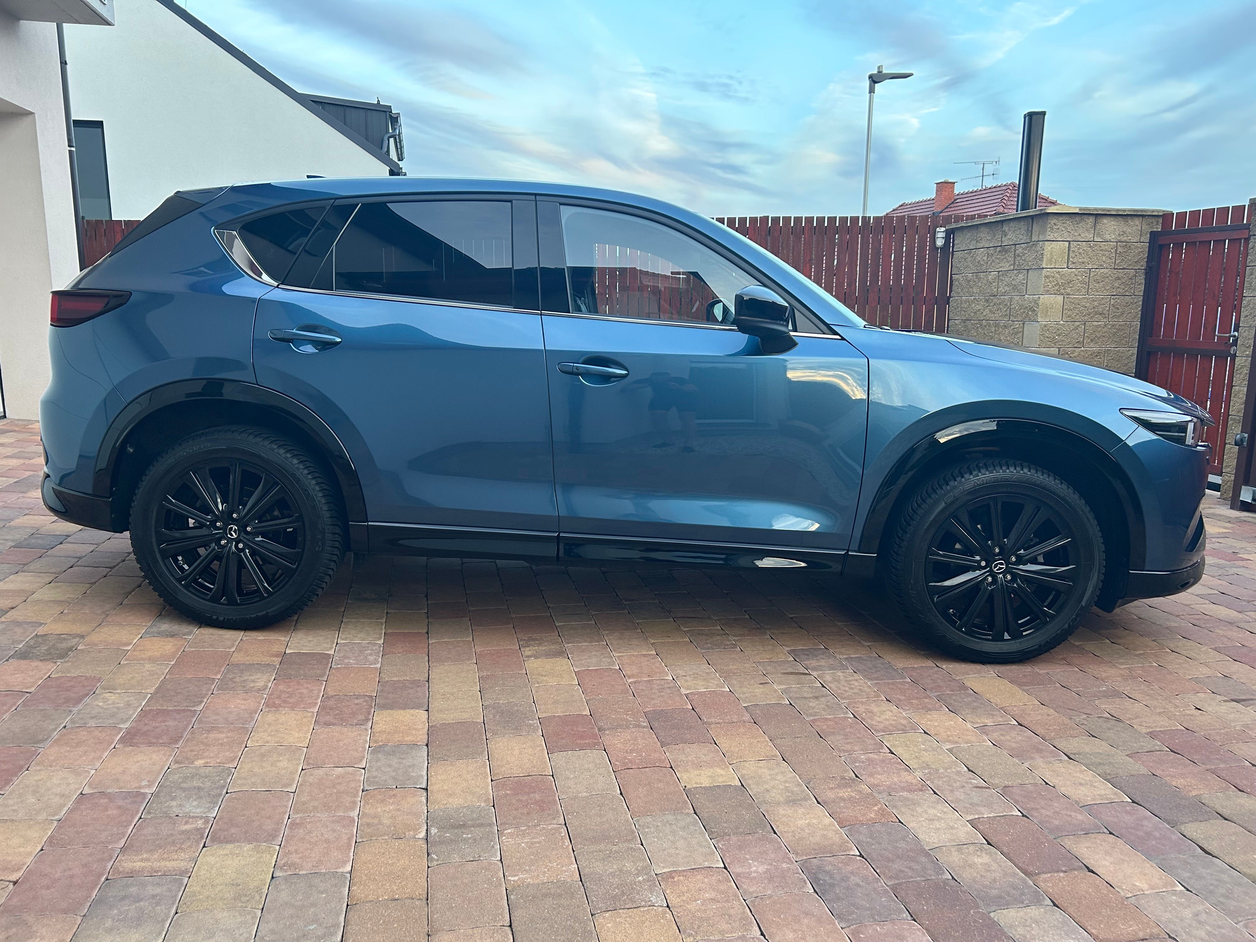 Mazda CX-5, 2.5 e-SKYACTIV-G194 HOMURA - fotka 4