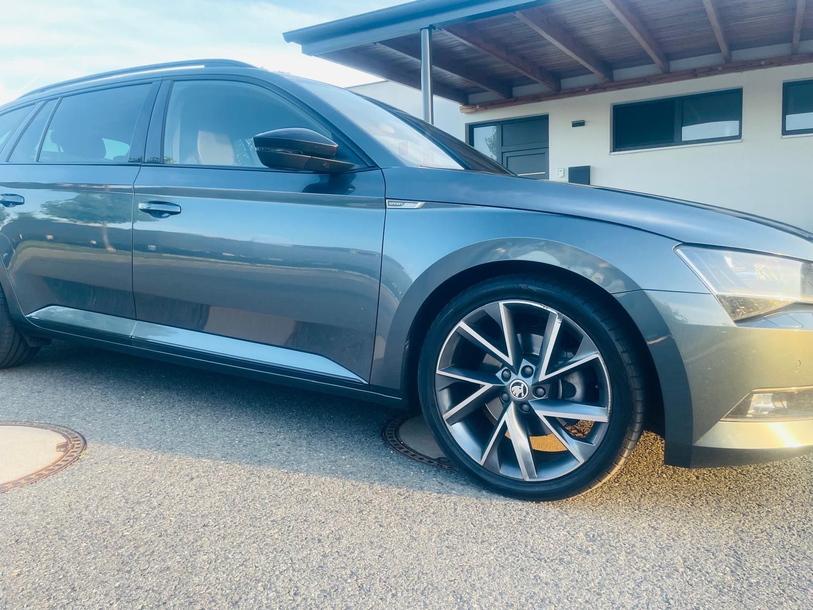 Škoda Superb, Superb III Combi 2.0 TDI DSG - fotka 5