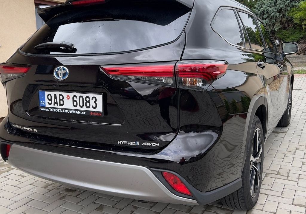 Toyota Highlander, EXECUTIVE - fotka 2
