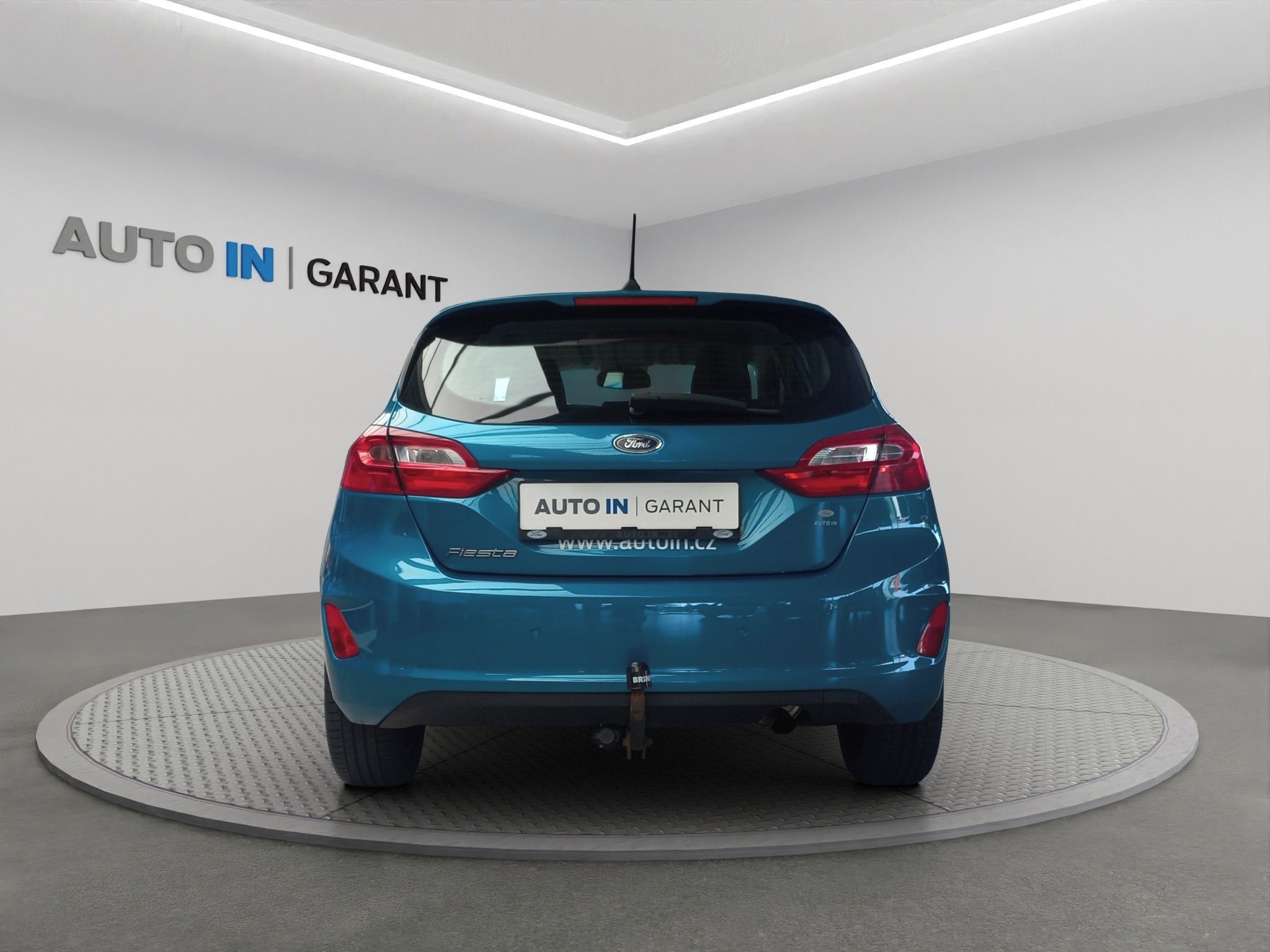 Ford Fiesta, 1.1i 52kW, ČR, 1MAJ, tažné - fotka 4