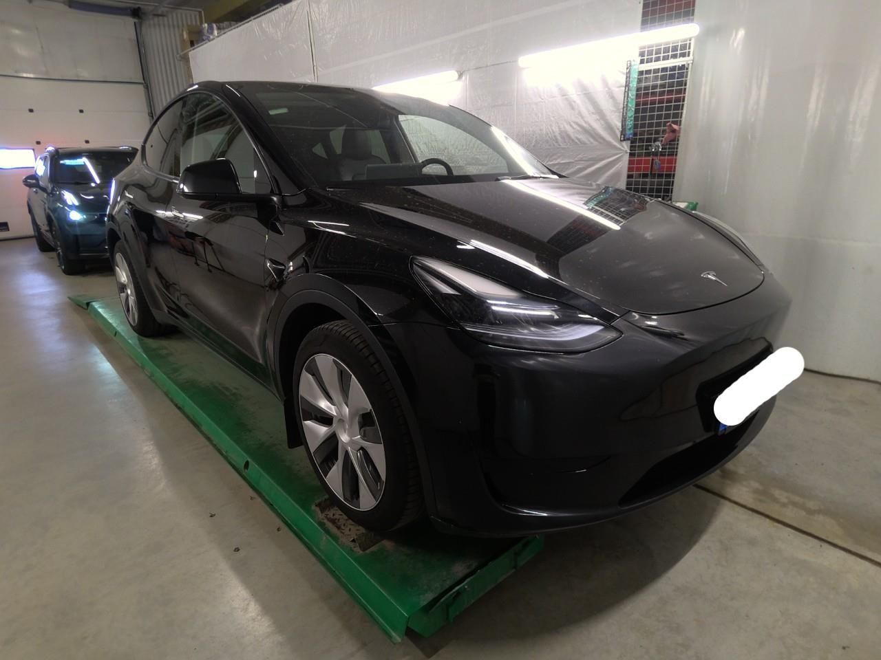 Tesla Model Y, RWD LED ACC       PŘIPRAVUJEME - fotka 5