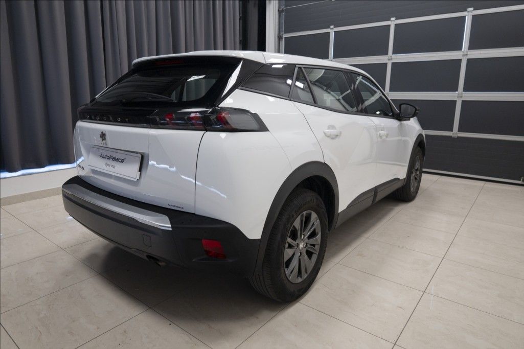 Peugeot 2008, 1,2 i ČR 1. MAJ SERVIS PEUGEOT - fotka 4