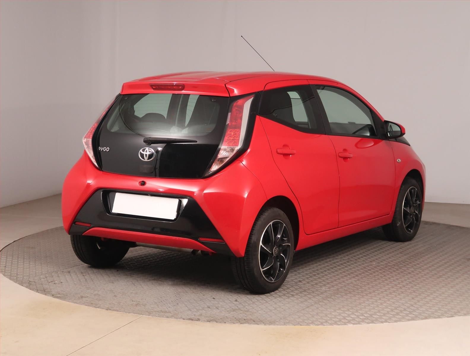 Toyota Aygo, 1.0 VVT-i, Automat, Serv.kniha - fotka 5