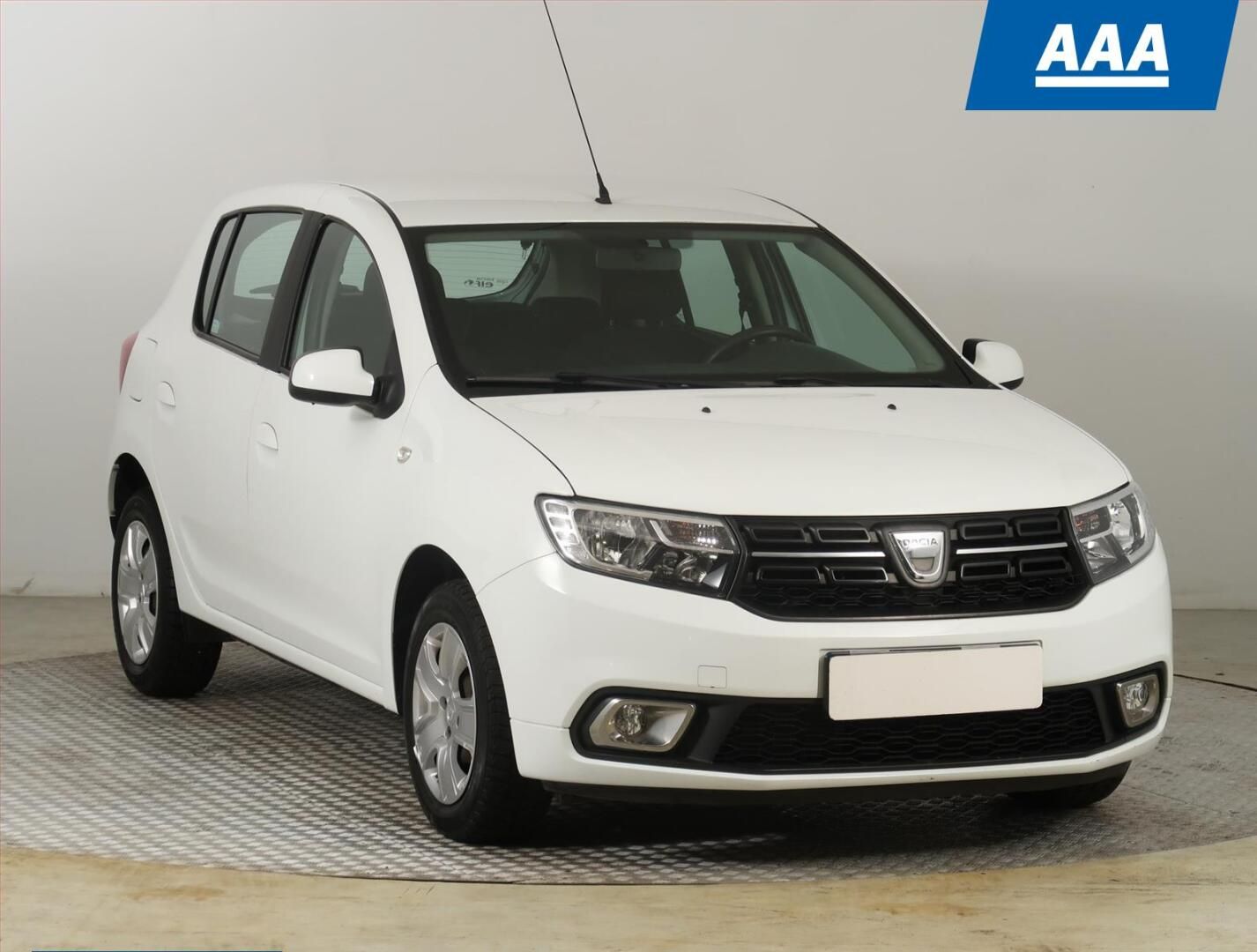 Dacia Sandero, 1.0 SCe, ČR,1.maj, Serv.kniha