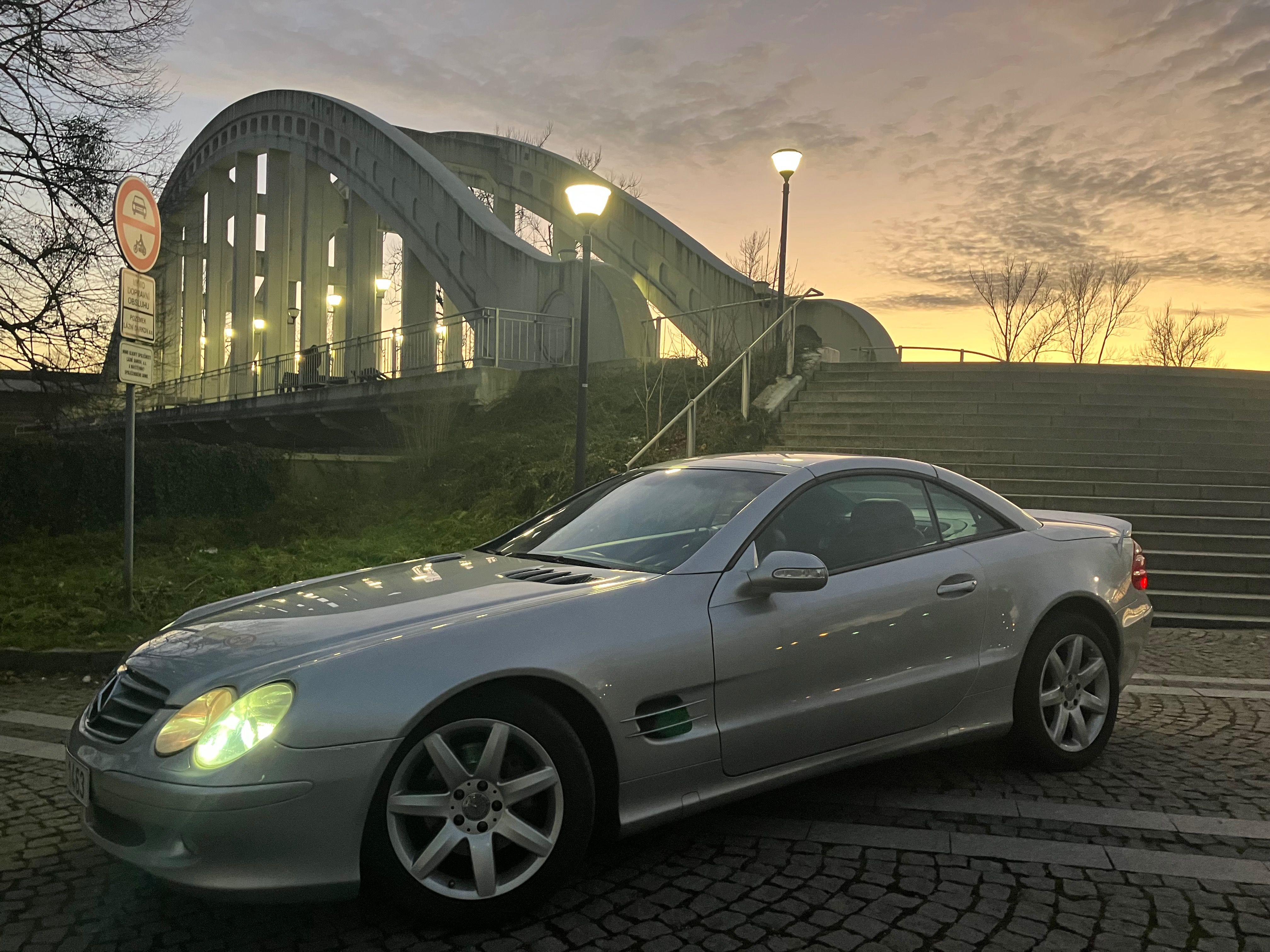 Mercedes-Benz SL, SL 350 3.7l - fotka 4