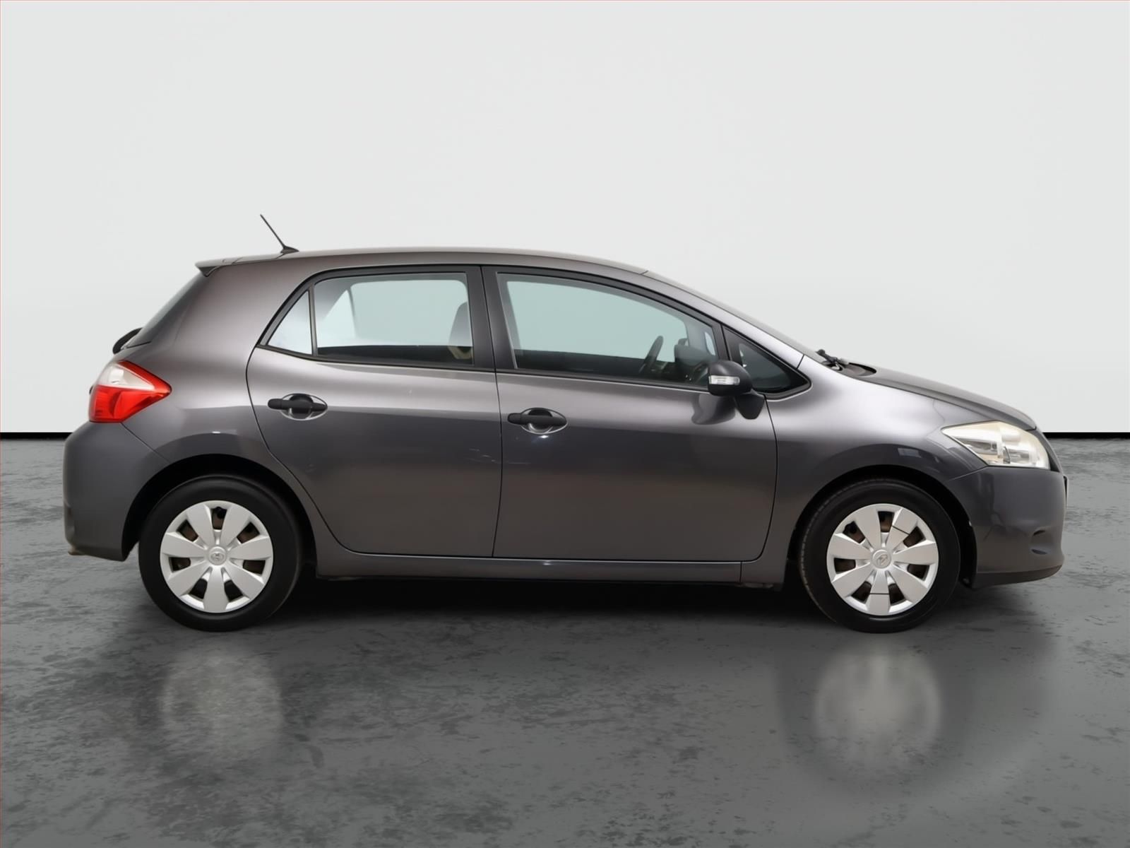 Toyota Auris, 1.6 Valvematic, ČR,1.maj - fotka 6