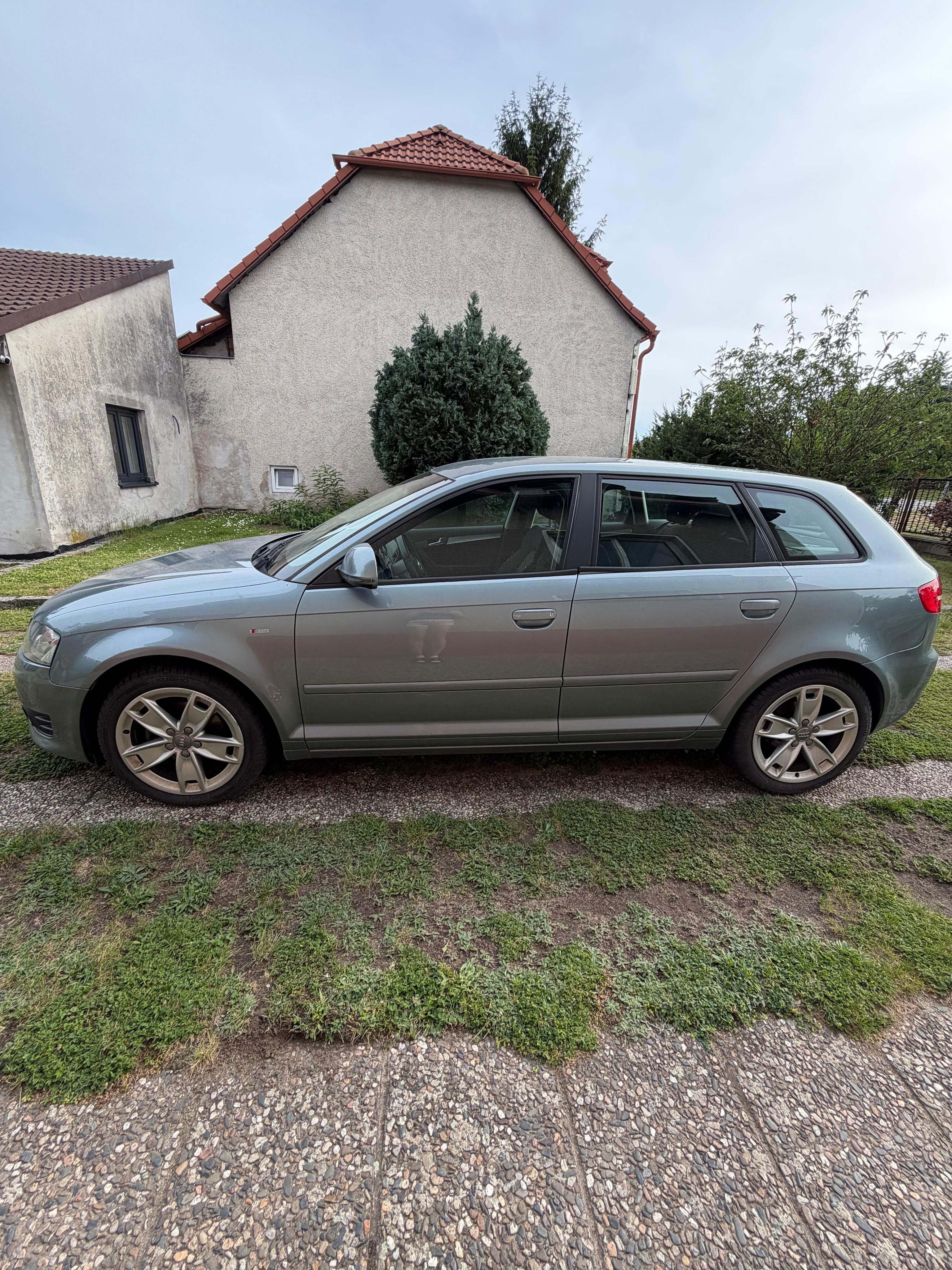 Audi A3, 2.0 TDI 103kw S-line - fotka 3