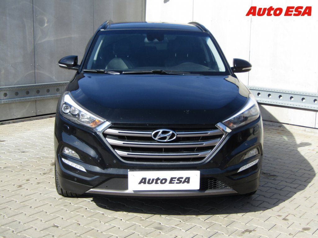 Hyundai Tucson, 2.0 CRDi,ČR - fotka 2