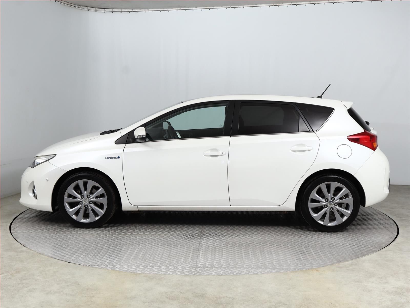 Toyota Auris, Hybrid, Automat, Serv.kniha - fotka 3