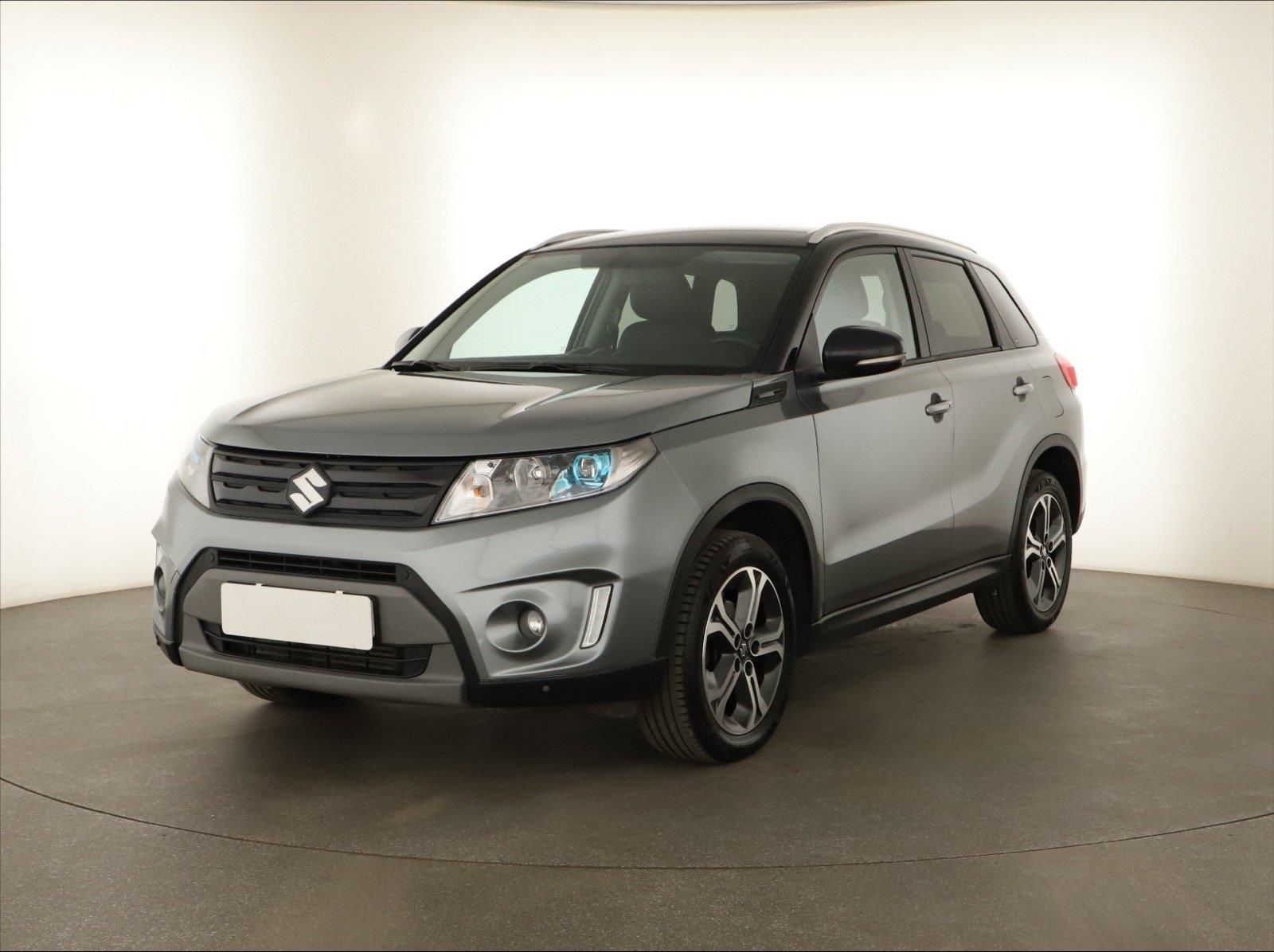 Suzuki Vitara, 1.6 DDiS, 4X4, ČR,1.maj - fotka 2