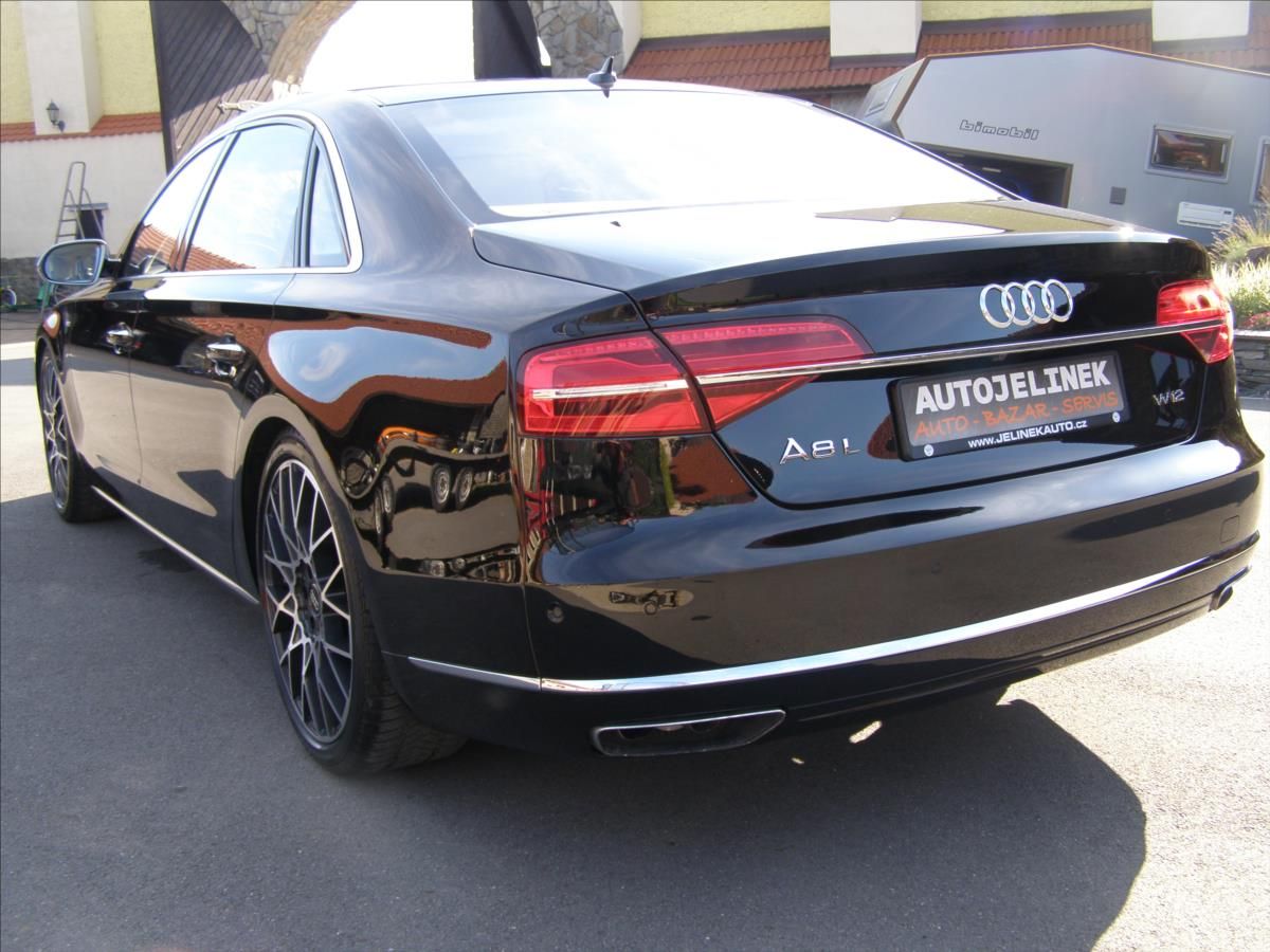 Audi A8, 6,3 L W12  FSI quattro Tiptron - fotka 3