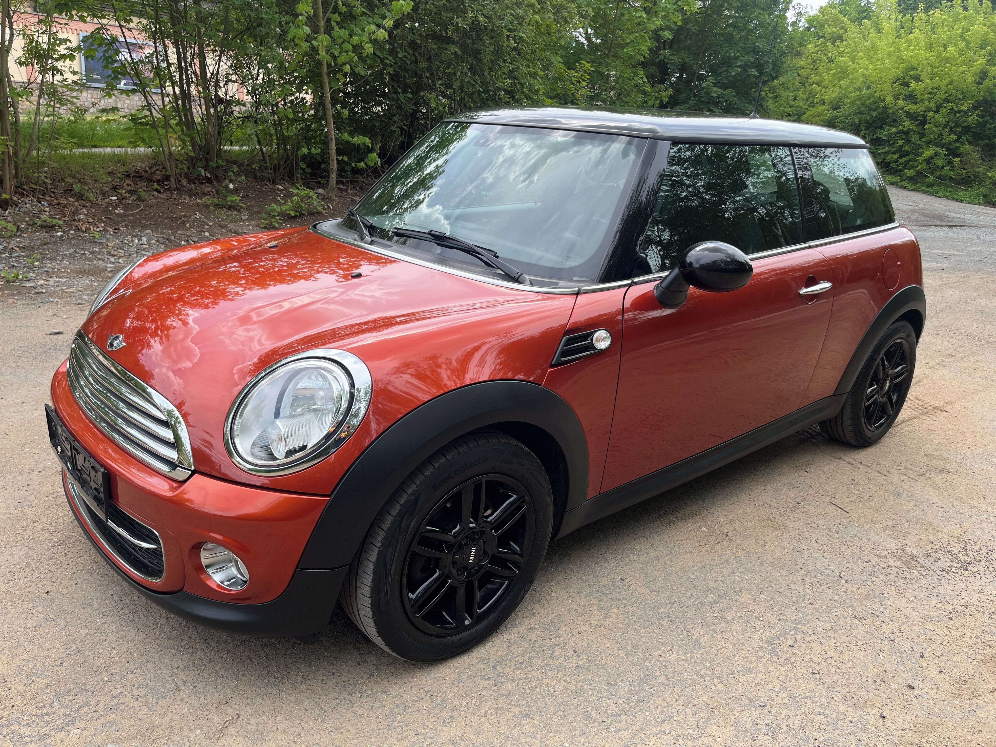 Mini Cooper, 1.6D 82kw 1.maj 119.000km alu - fotka 2