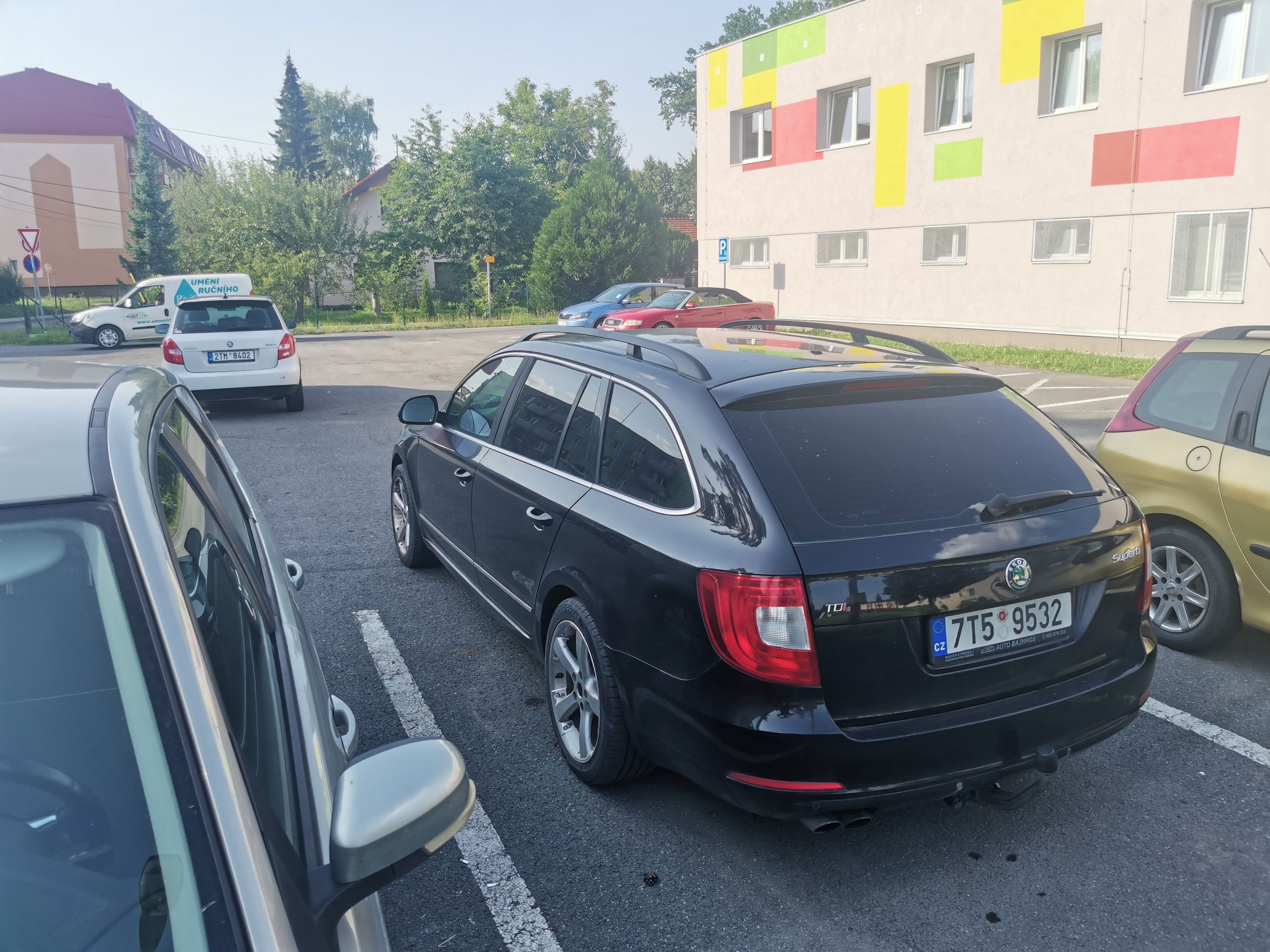Škoda Superb - fotka 2