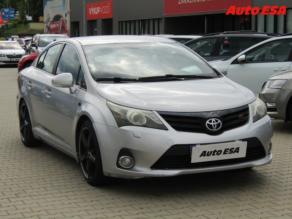 Toyota Avensis, 2.2D
