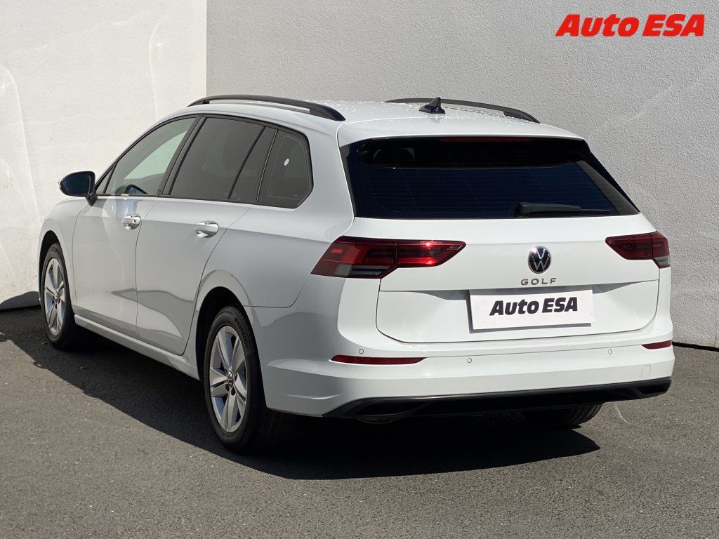 Volkswagen Golf, 2.0 TDi,ČR,Life - fotka 6