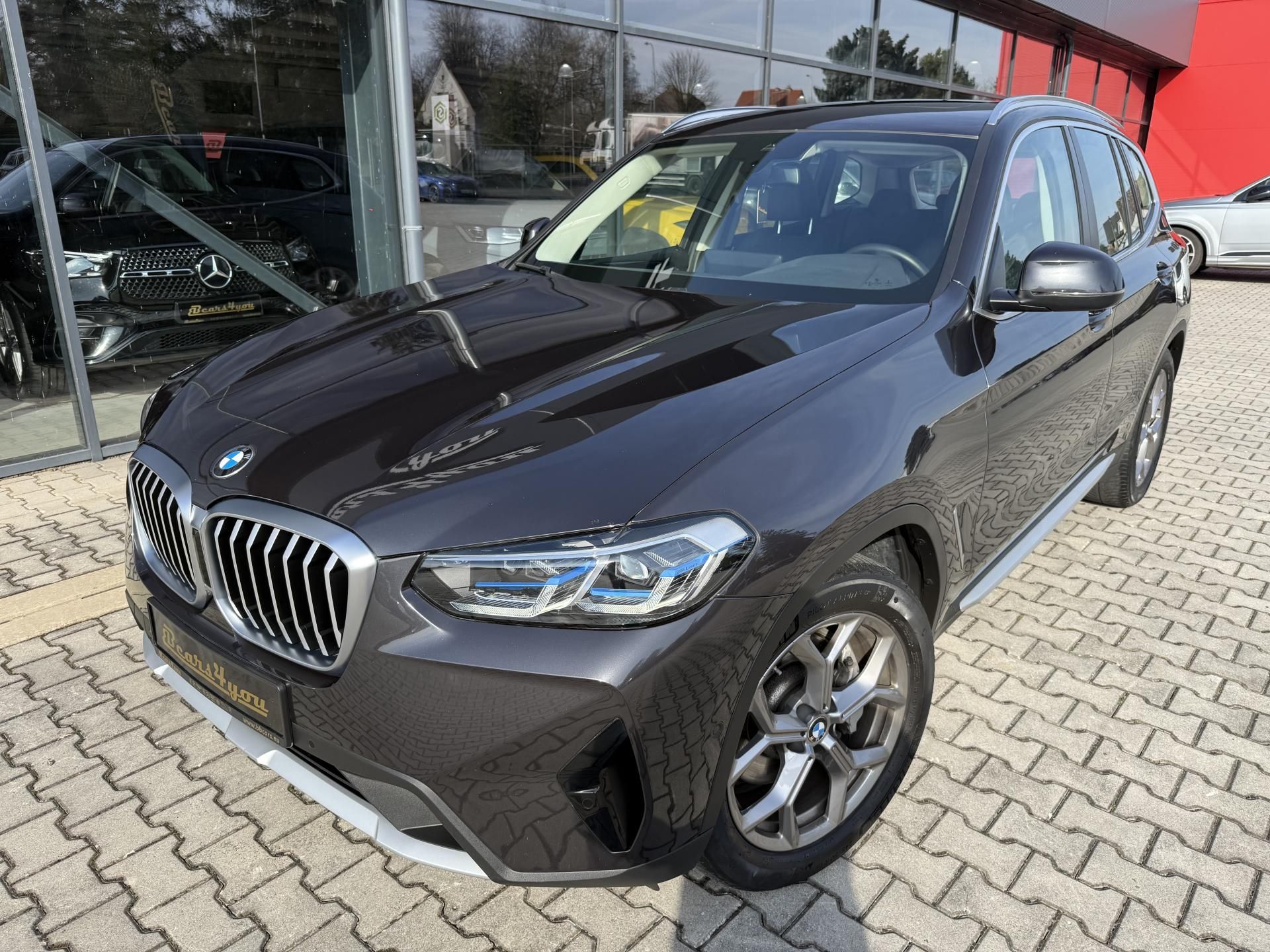 BMW X3, 30XD 210kW LASER PANORAMA CZ!! - fotka 2