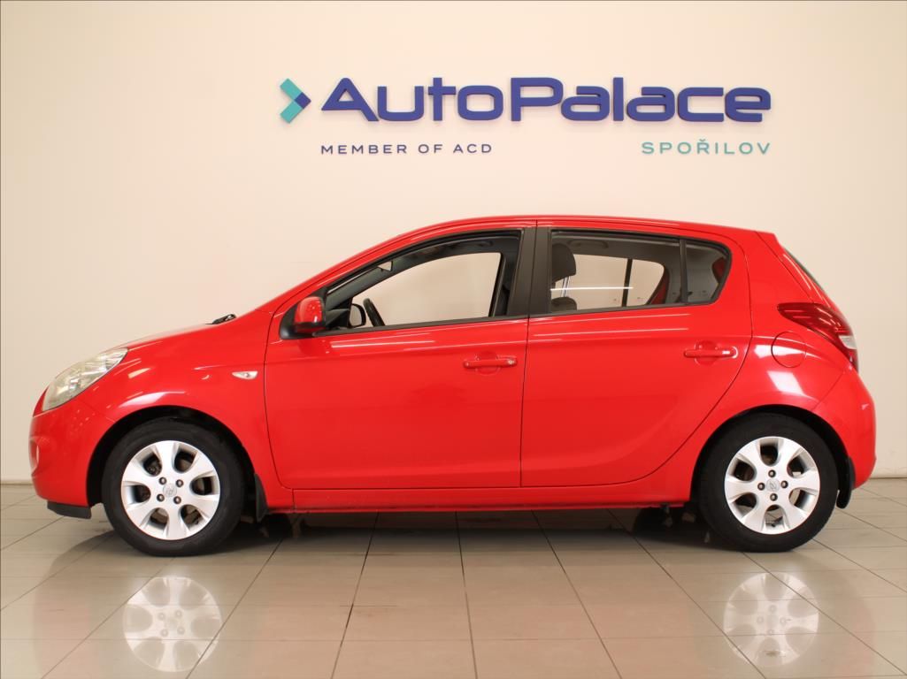 Hyundai i20, 1,3 i 57kW KLIMATIZACE ČR - fotka 5