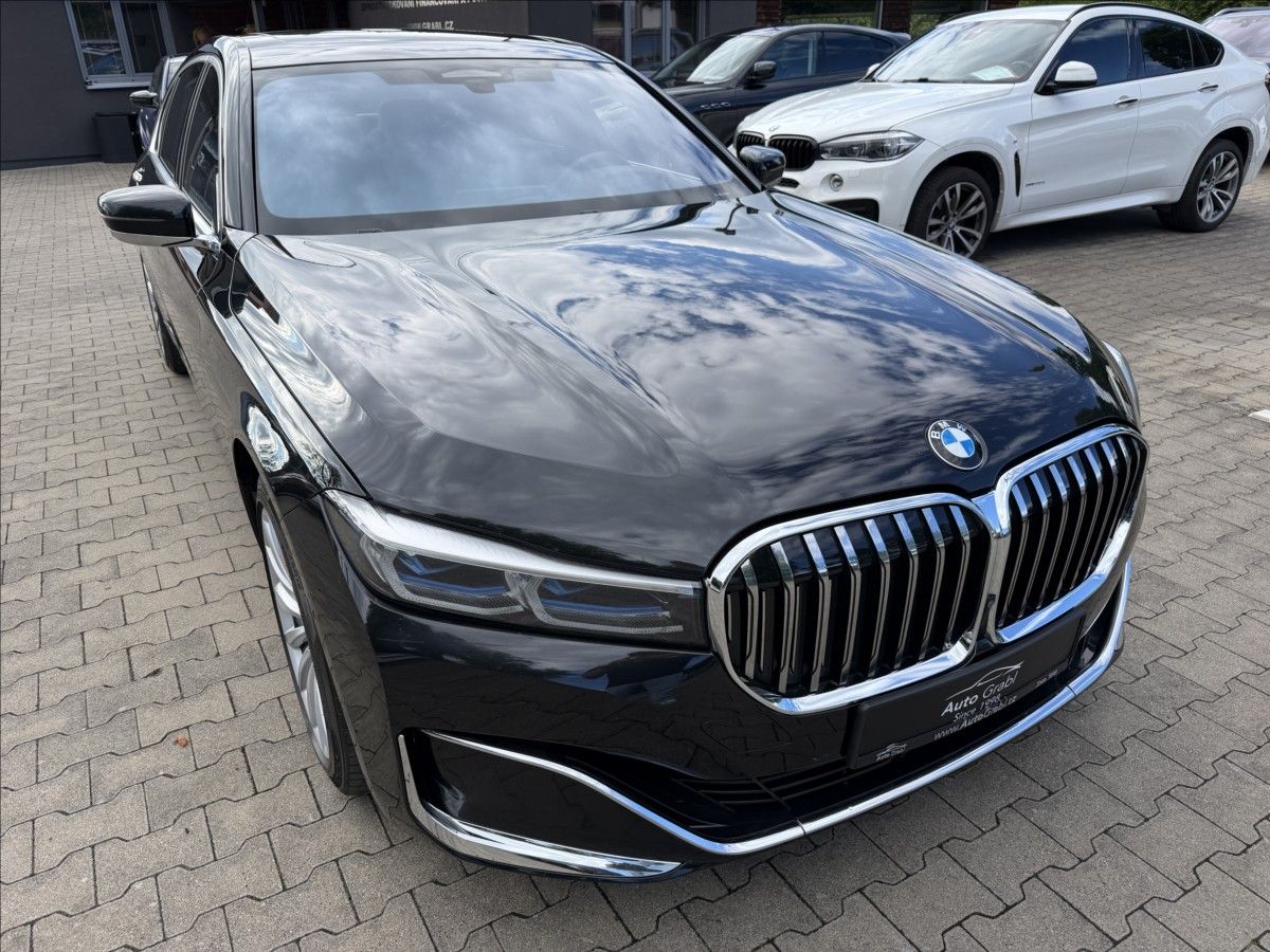 BMW Řada 7, 740D Long FULL - fotka 3