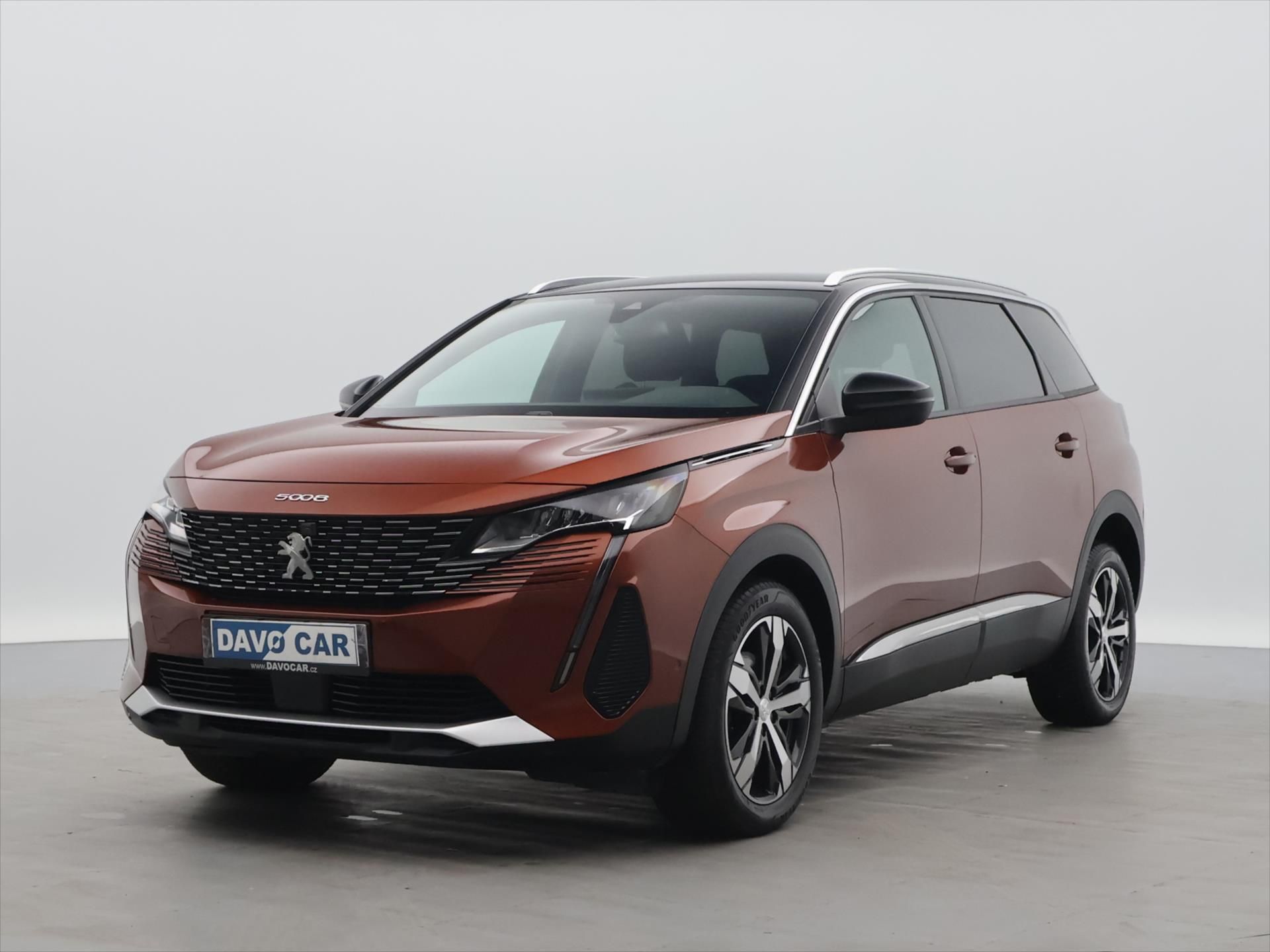 Peugeot 5008, 1.2 PT 96kW 1.maj Allure CZ - fotka 3
