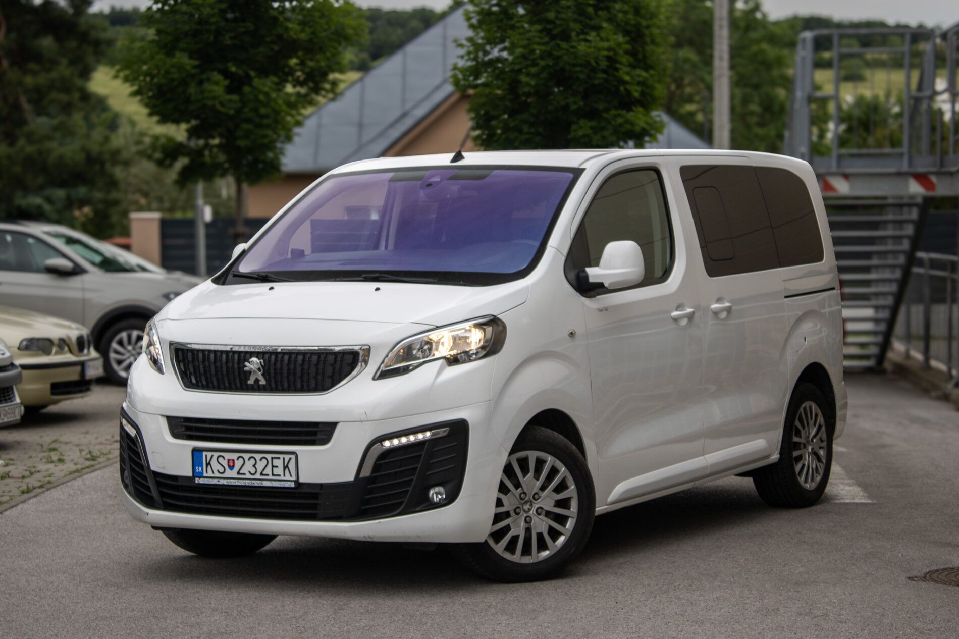 Peugeot Traveller