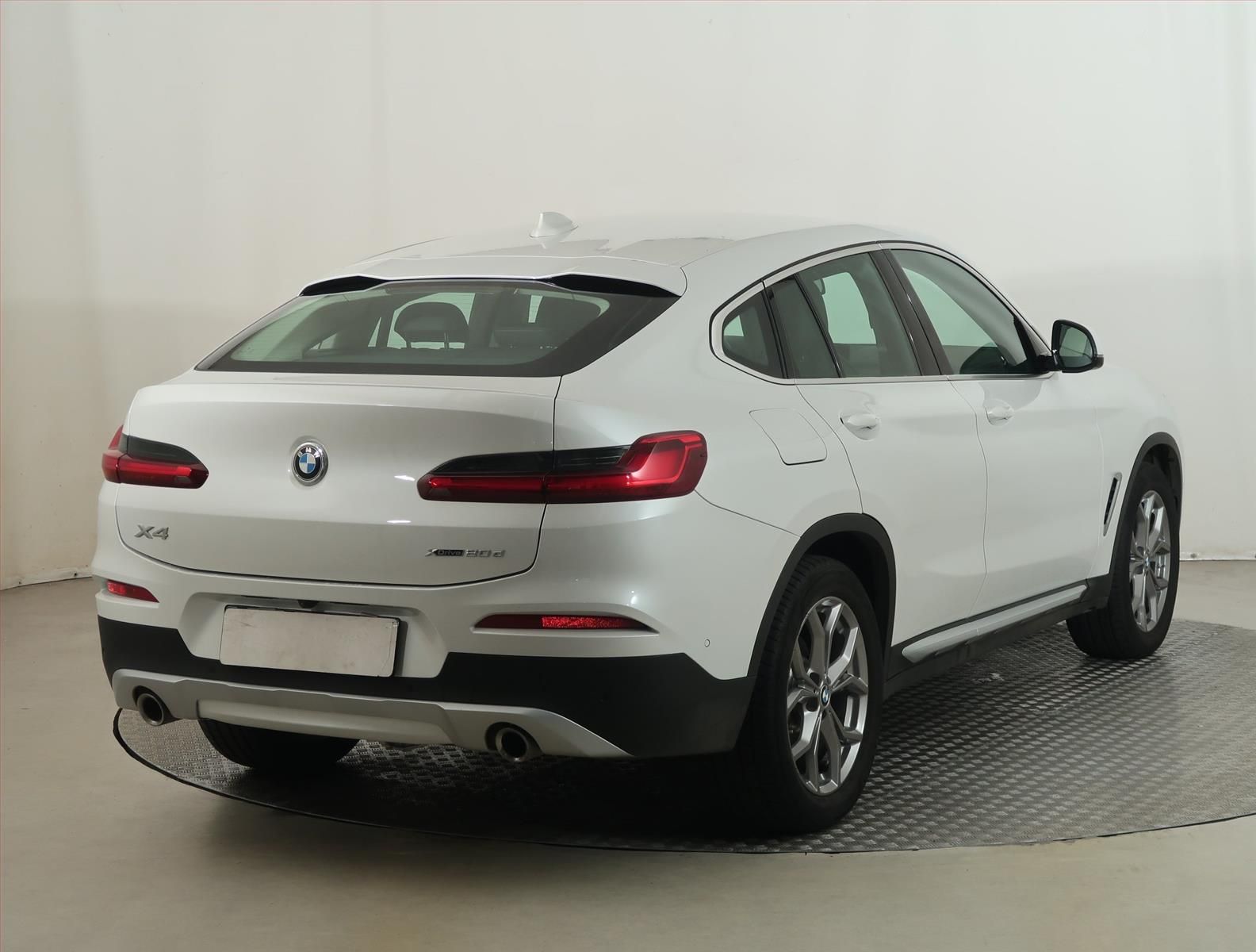 BMW X4, xDrive20d, 4X4, Automat, ČR - fotka 5