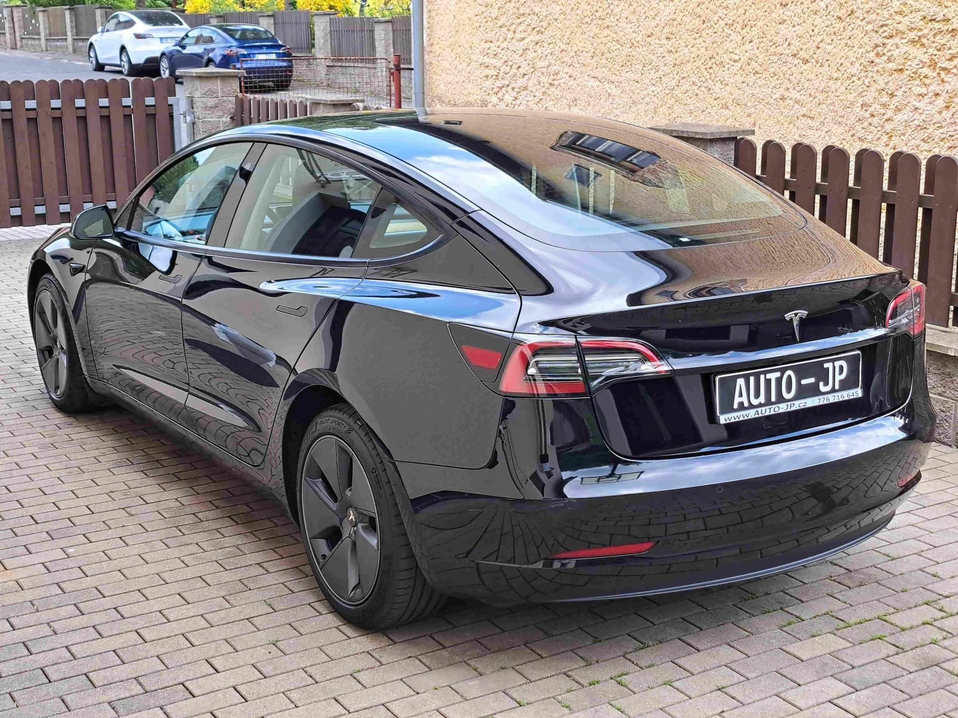 Tesla Model 3, RWD LED ACC       PŘIPRAVUJEME - fotka 5
